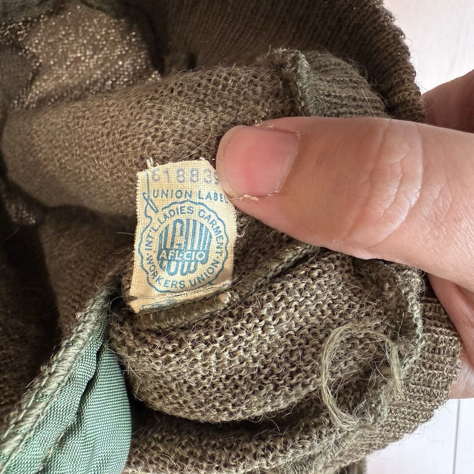 Vintage Vintage Wool Cardigan Small Green 70s Made in USA Union Size US S / EU 44-46 / 1 - 7 Thumbnail