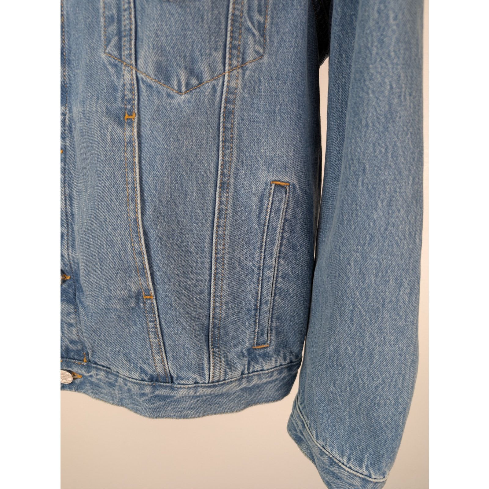 Vetements o1rshd1 Deconstructed Hooded Denim Jacket in Denim Mid Blue Size US M / EU 48-50 / 2 - 8 Thumbnail