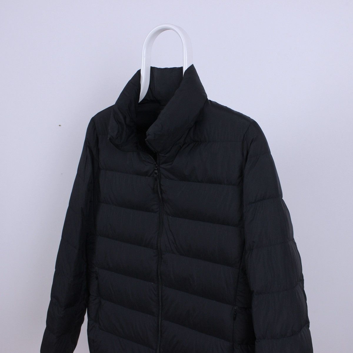 Uniqlo Uniqlo Ultra Light Down Jacket Size M / US 6-8 / IT 42-44 - 1 Thumbnail