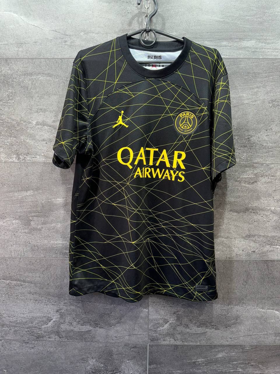 Jordan Brand Nike AIR JORDAN PARIS SAINT-GERMAIN 2023/24 STADIUM Jersey Size US L / EU 52-54 / 3 - 1 Thumbnail