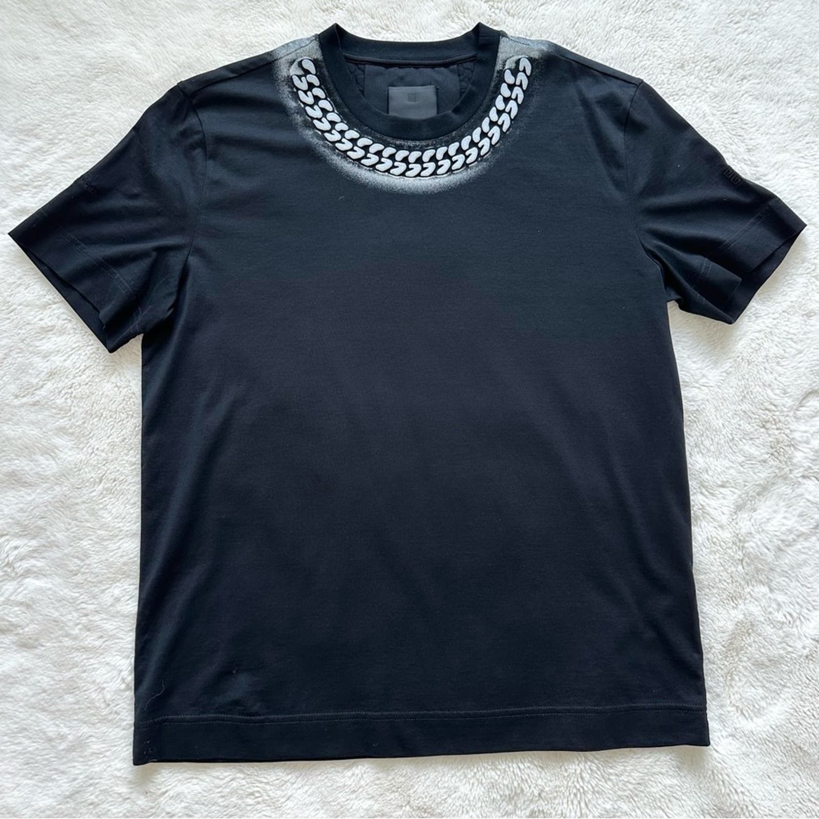 image of Givenchy Men Tshirt Size XL Authentic Retail 680$ in Black