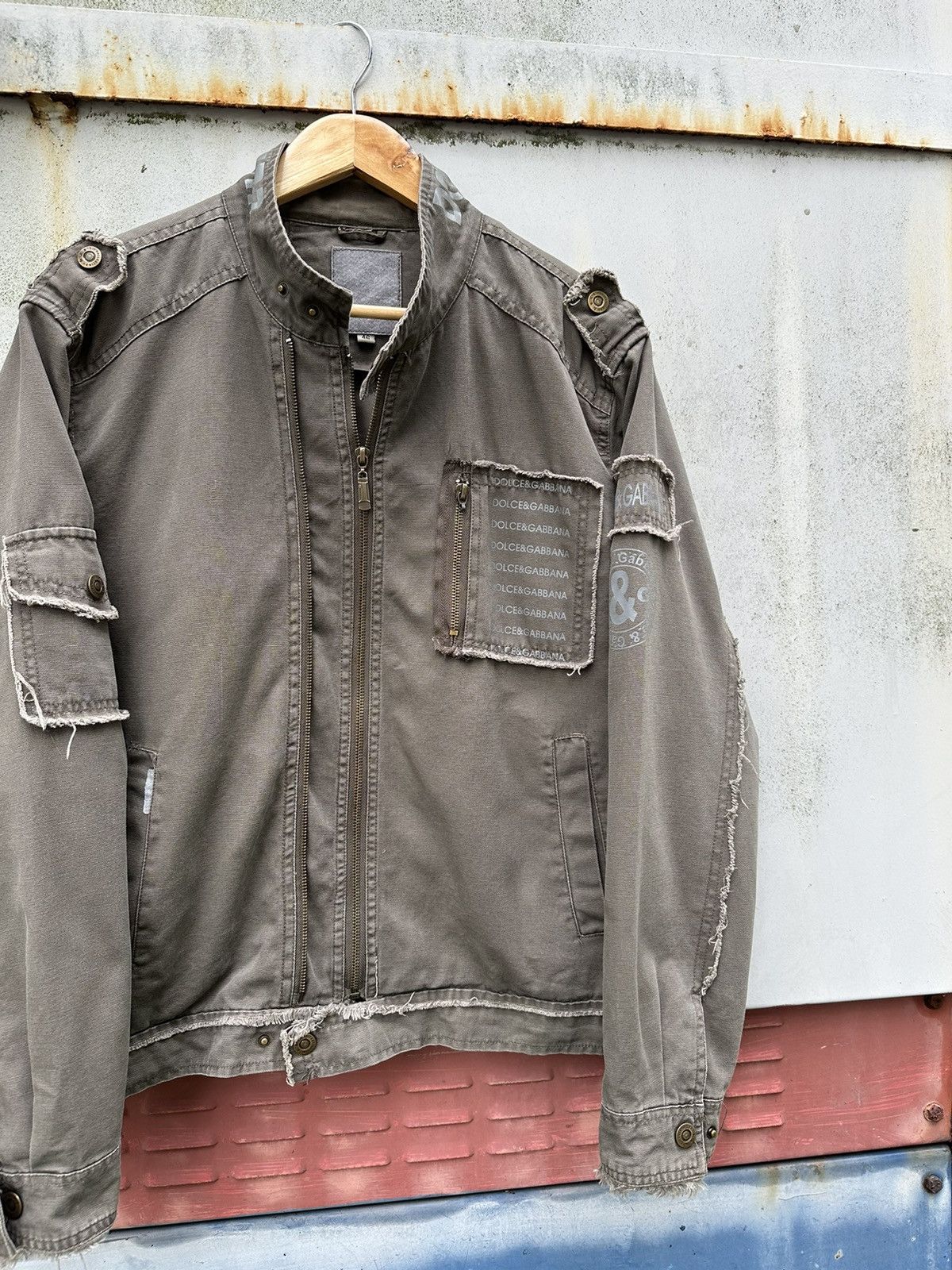 Dolce & Gabbana 👹Vintage Dolce & Gabbana VICTORYI Distressed Detroit Jacket Size US M / EU 48-50 / 2 - 7 Thumbnail