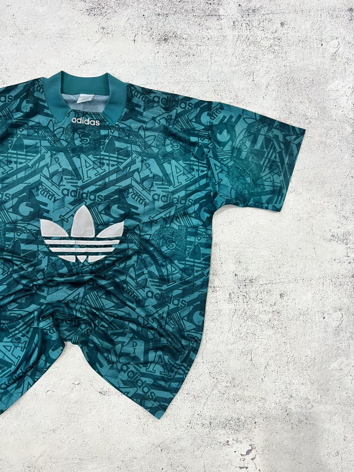 Adidas × Vintage 🩸RARE🩸Adidas Y2K Vintage Big Logo T shirt Size US L / EU 52-54 / 3 - 3 Thumbnail
