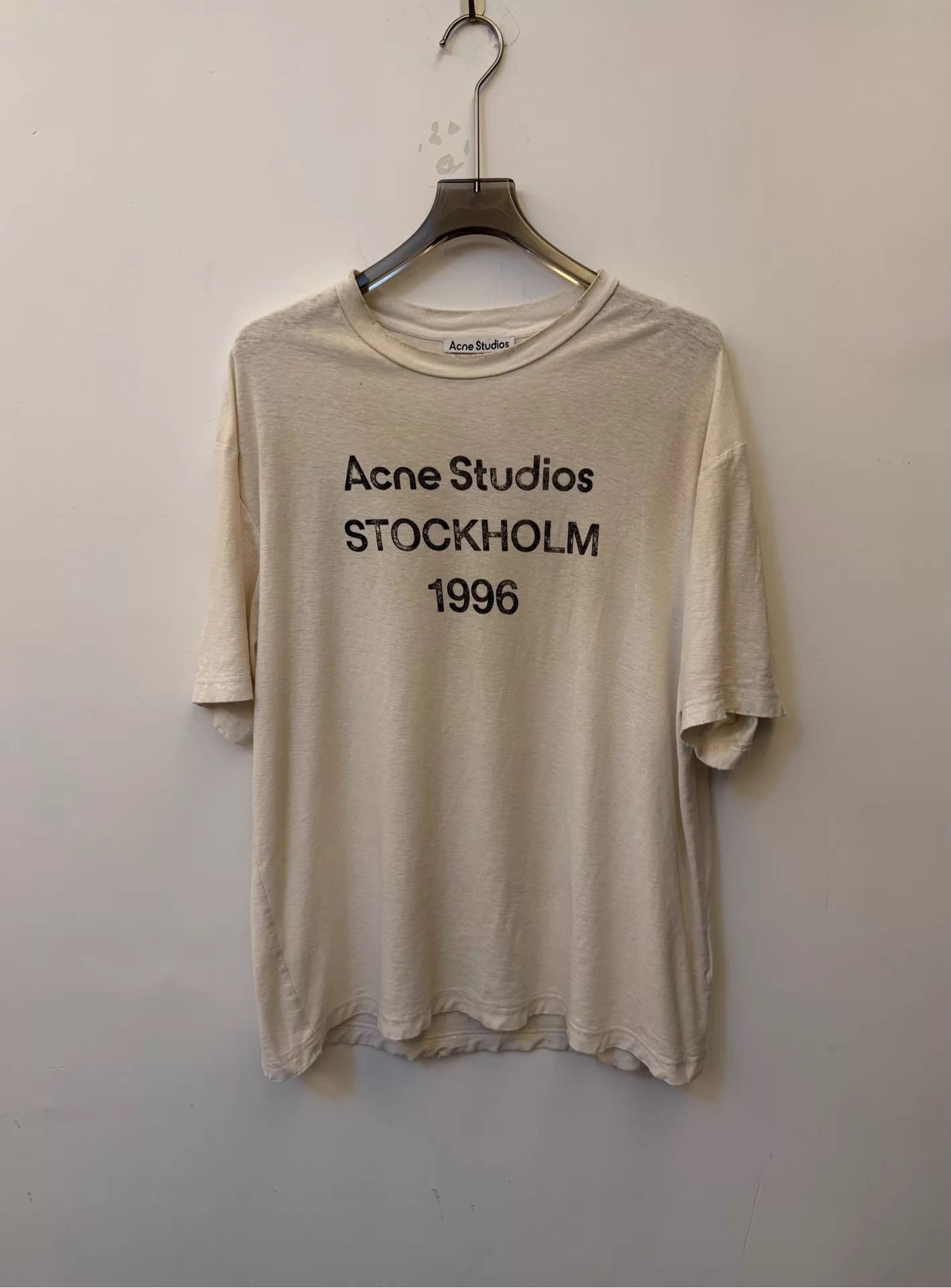 Acne Studios Acne 1996 Oversized Vintage Spray Crew Tee Unisex S Off-White Size US S / EU 44-46 / 1 - 1 Thumbnail