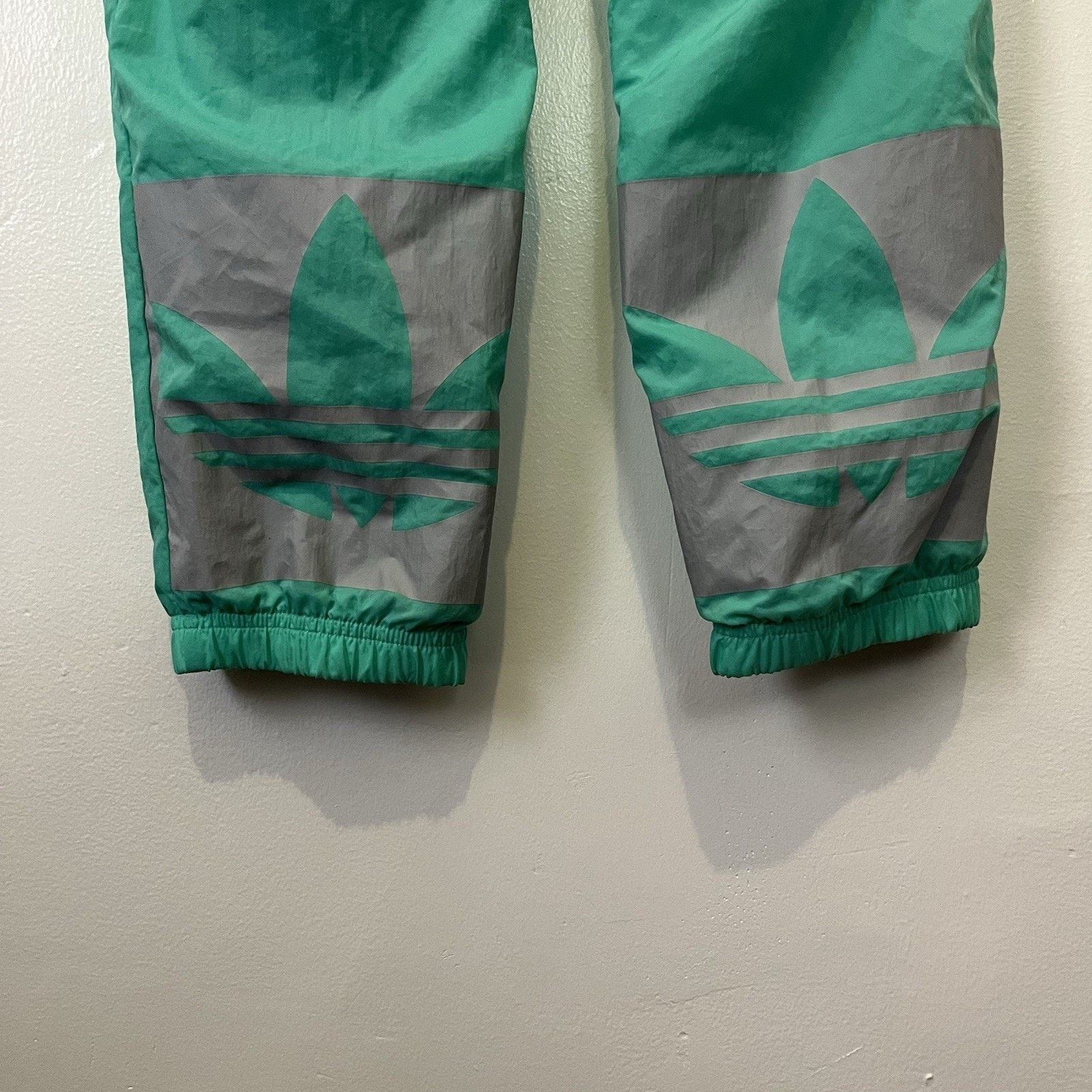 Adidas Adidas Originals Sports Club Track Pants HF4917 Sz S Size US 30 / EU 46 - 5 Thumbnail