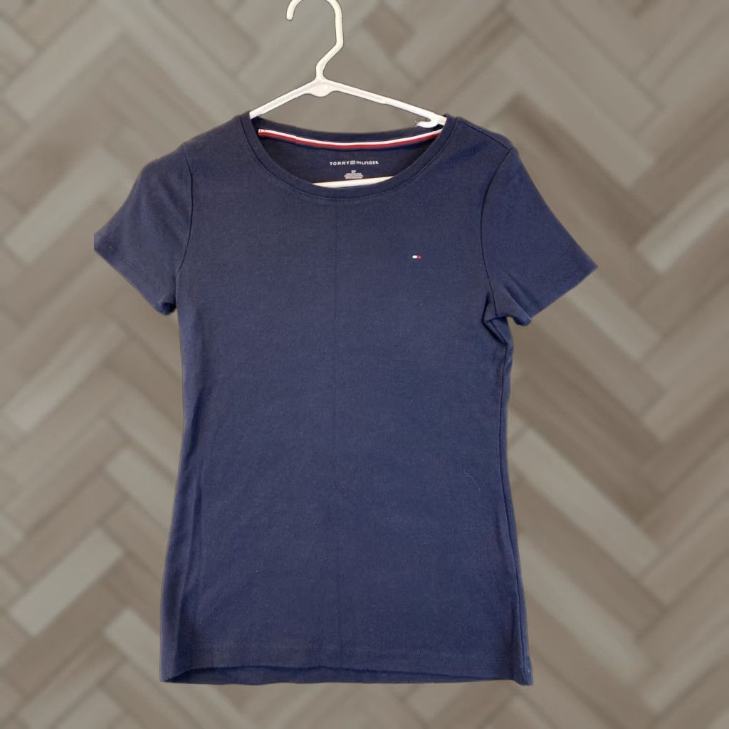 Tommy Hilfiger TOMMY HILFIGER T-Shirt Women Short Sleeve Jersey Cotton Navy Blue Size S Logo Spellout Graphic Flag 90s Mens? Size S / US 4 / IT 40 - 1 Thumbnail