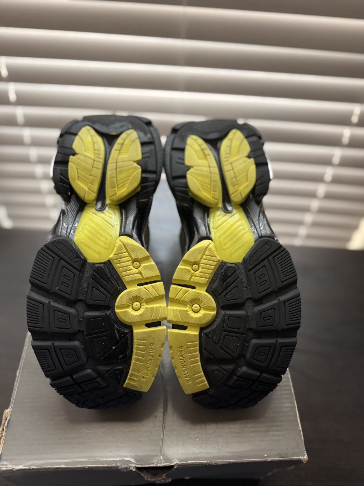 Balenciaga Balenciaga trainer sneakers Size US 9 / EU 42 - 2 Thumbnail