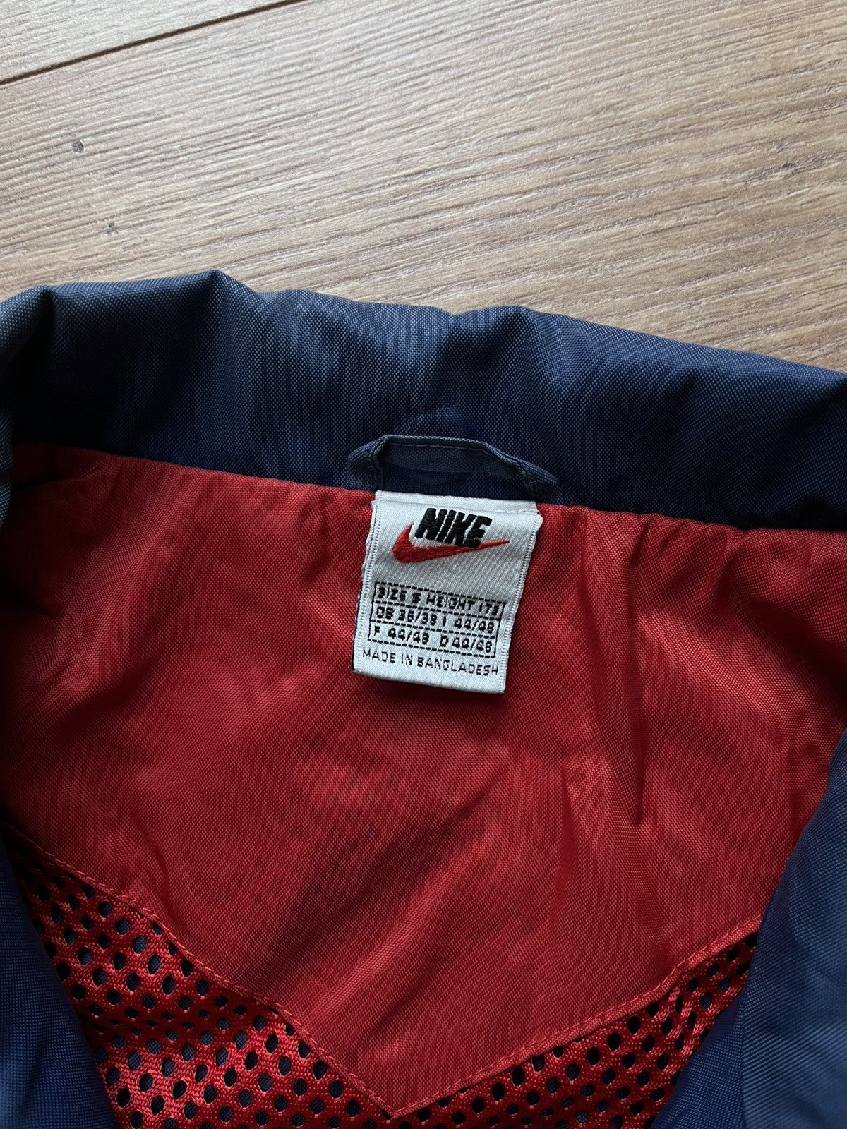 Nike 90’s NIKE RETRO BIG SWOOSH LOGO OVERSIZED TRACK JACKET Y2K Size US S / EU 44-46 / 1 - 5 Thumbnail