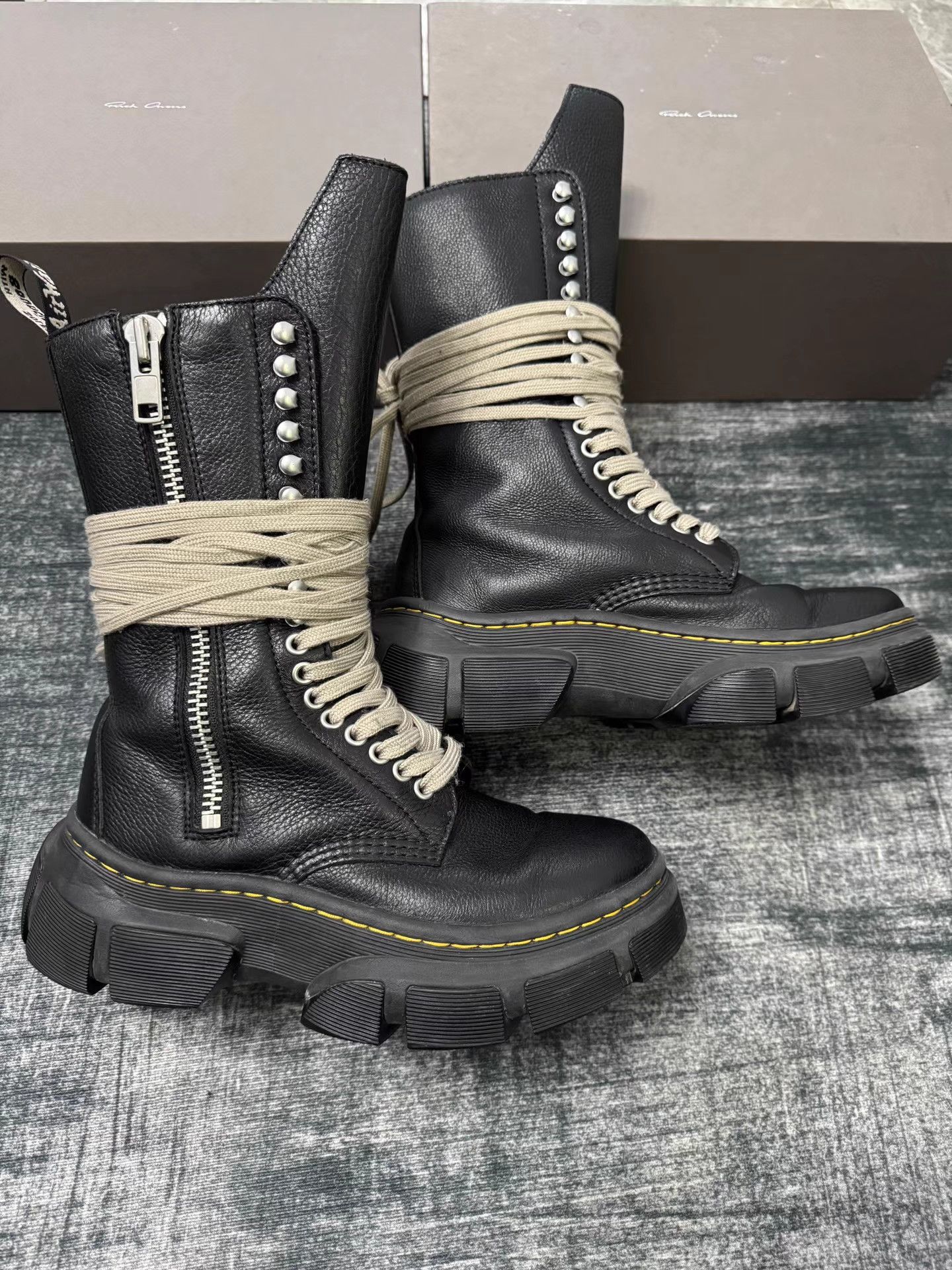 Rick Owens Rick Owens × Dr. Martens High Top Boots Size US 8 / IT 38 - 2 Thumbnail