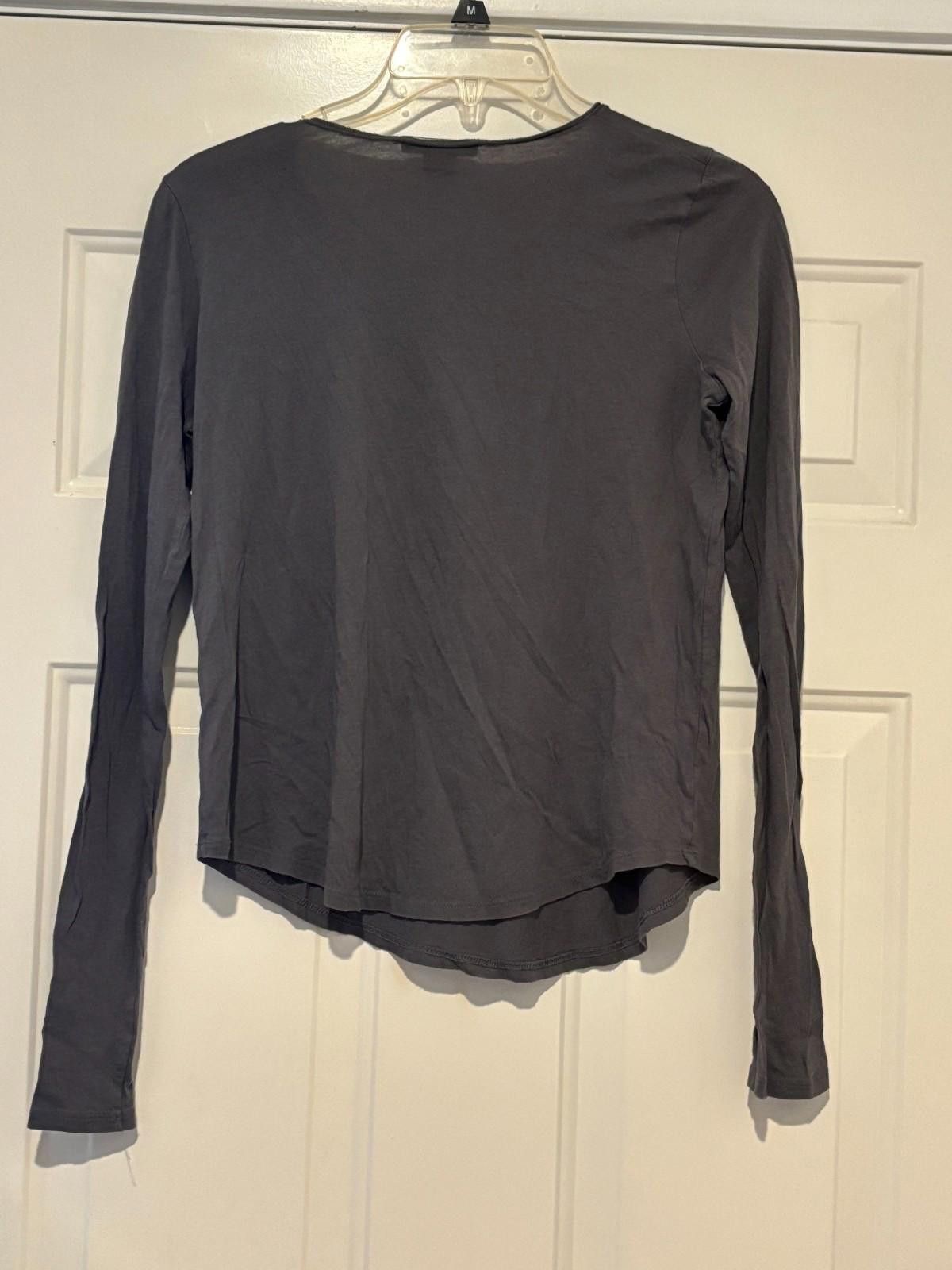 Vince Womens Vince grey thin cotton long sleeve top preloved #243 Size S / US 4 / IT 40 - 1 Thumbnail