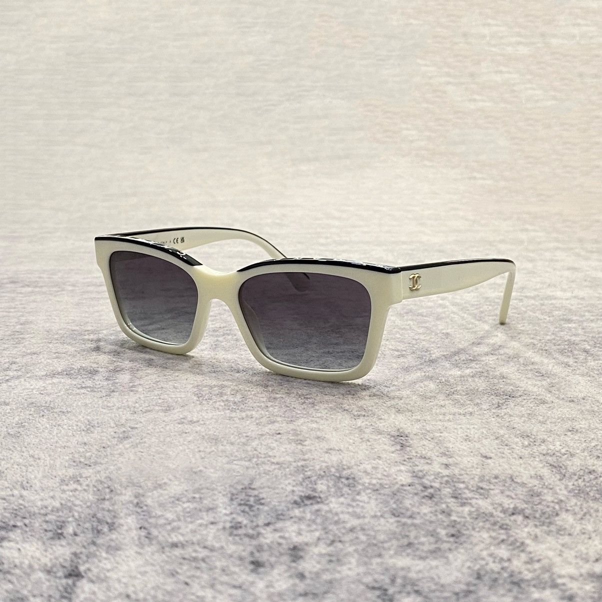 Chanel CHANEL 0CH5417 1763S6 WHITE GREY Size ONE SIZE - 1 Thumbnail