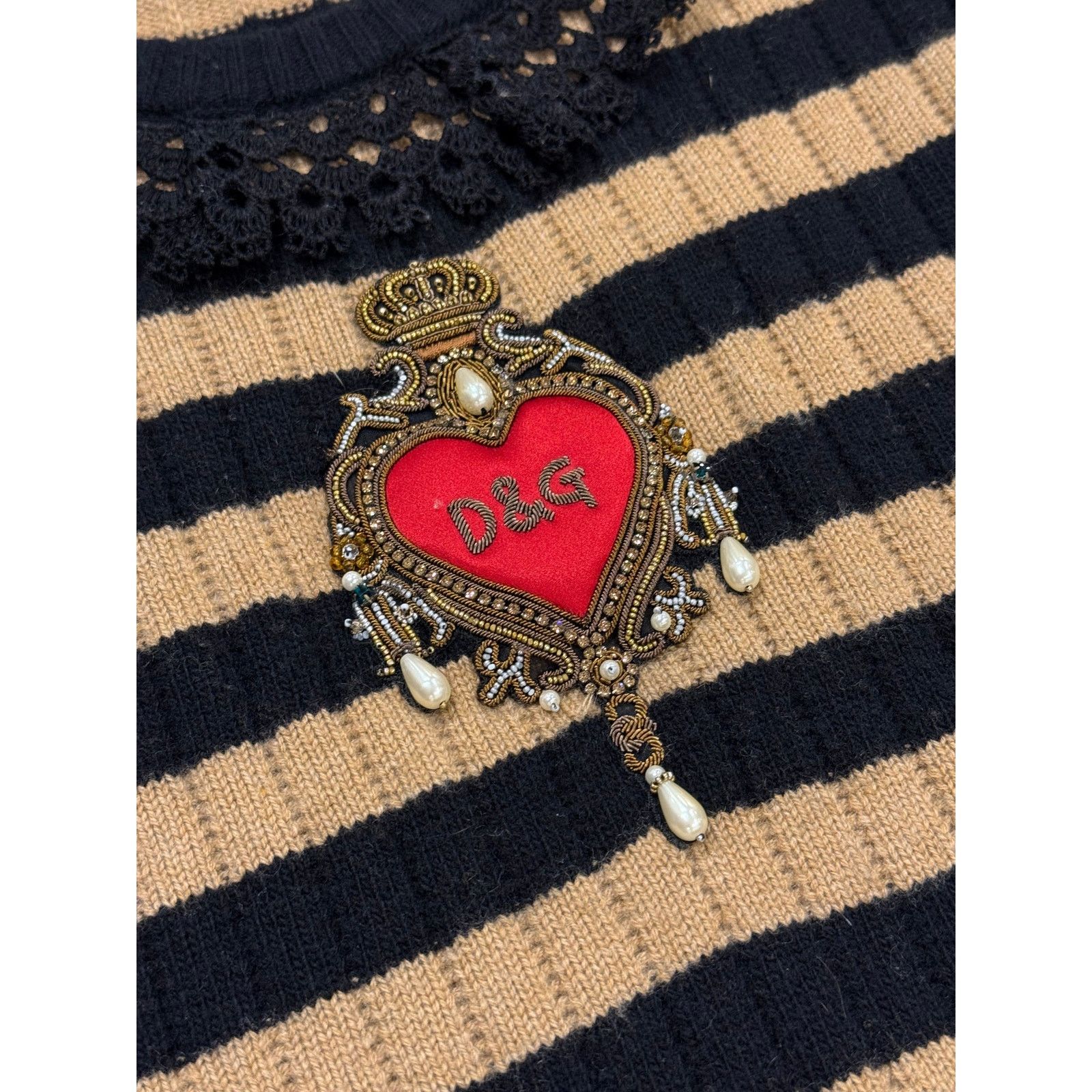 Dolce & Gabbana 2020s Dolce & Gabbana wool & cashmere heart stripe knit Size M / US 6-8 / IT 42-44 - 8 Thumbnail
