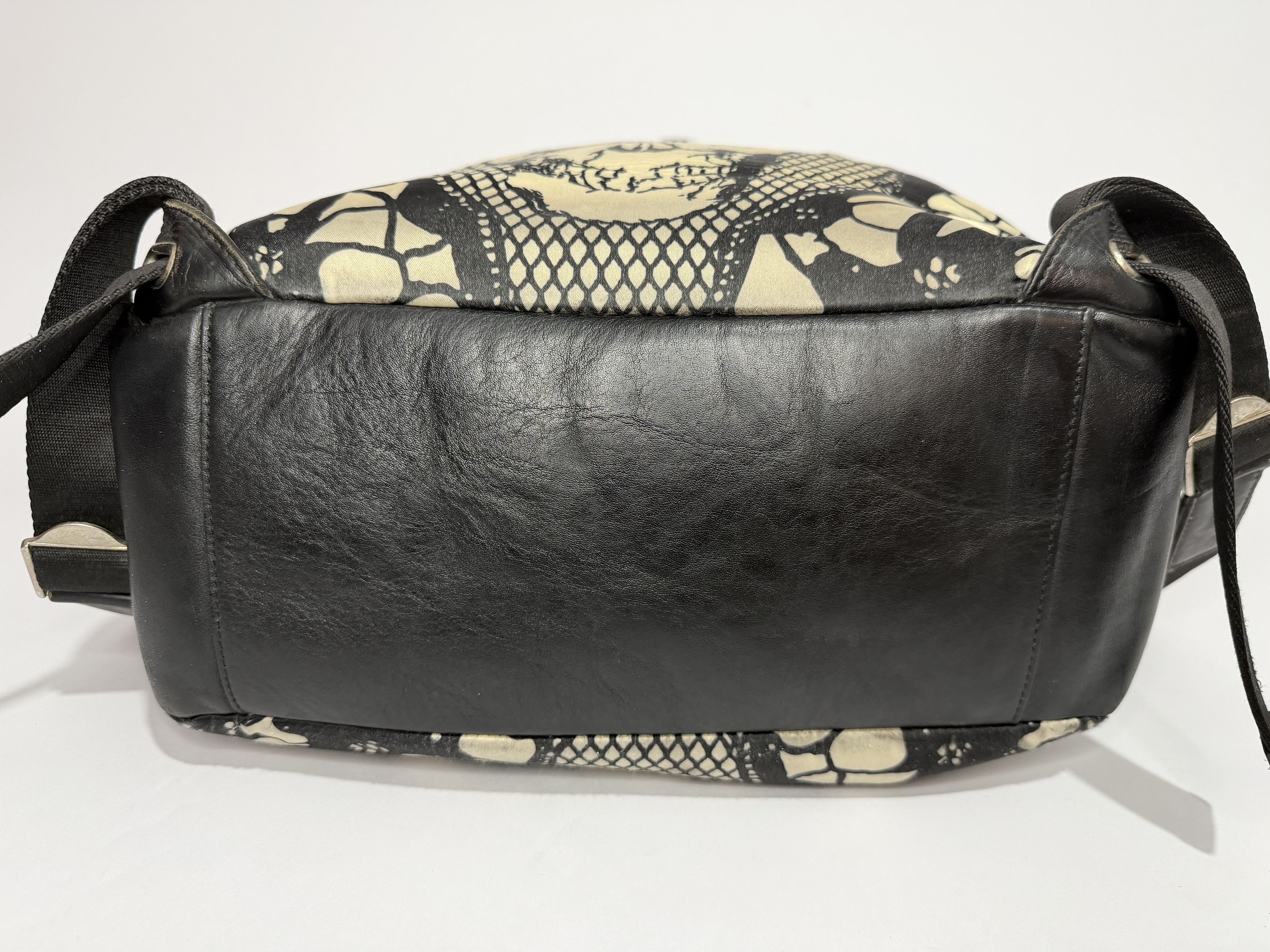 Alexander McQueen Alexander McQueen Satin Skull & Lace Backpack Size ONE SIZE - 8 Thumbnail