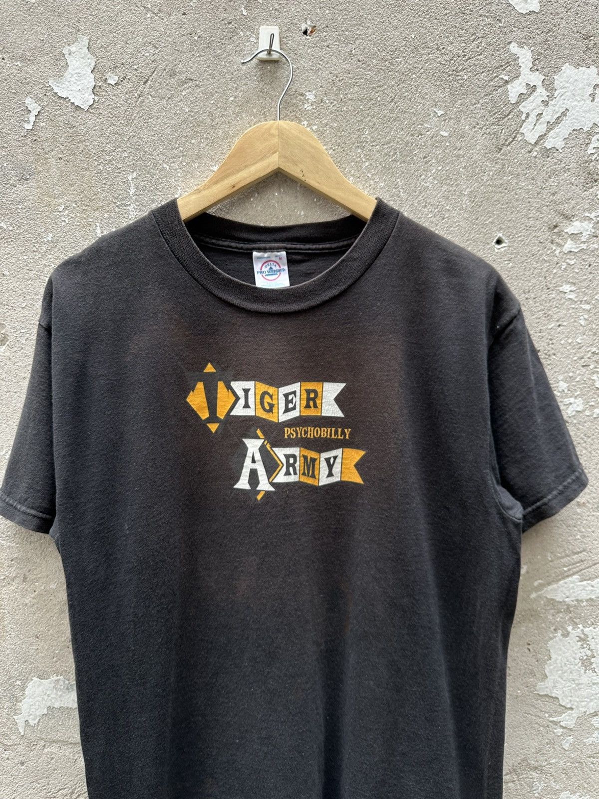 Band Tees Vintage Tiger Army American Psychobilly Band Faded Tees Size US M / EU 48-50 / 2 - 3 Thumbnail