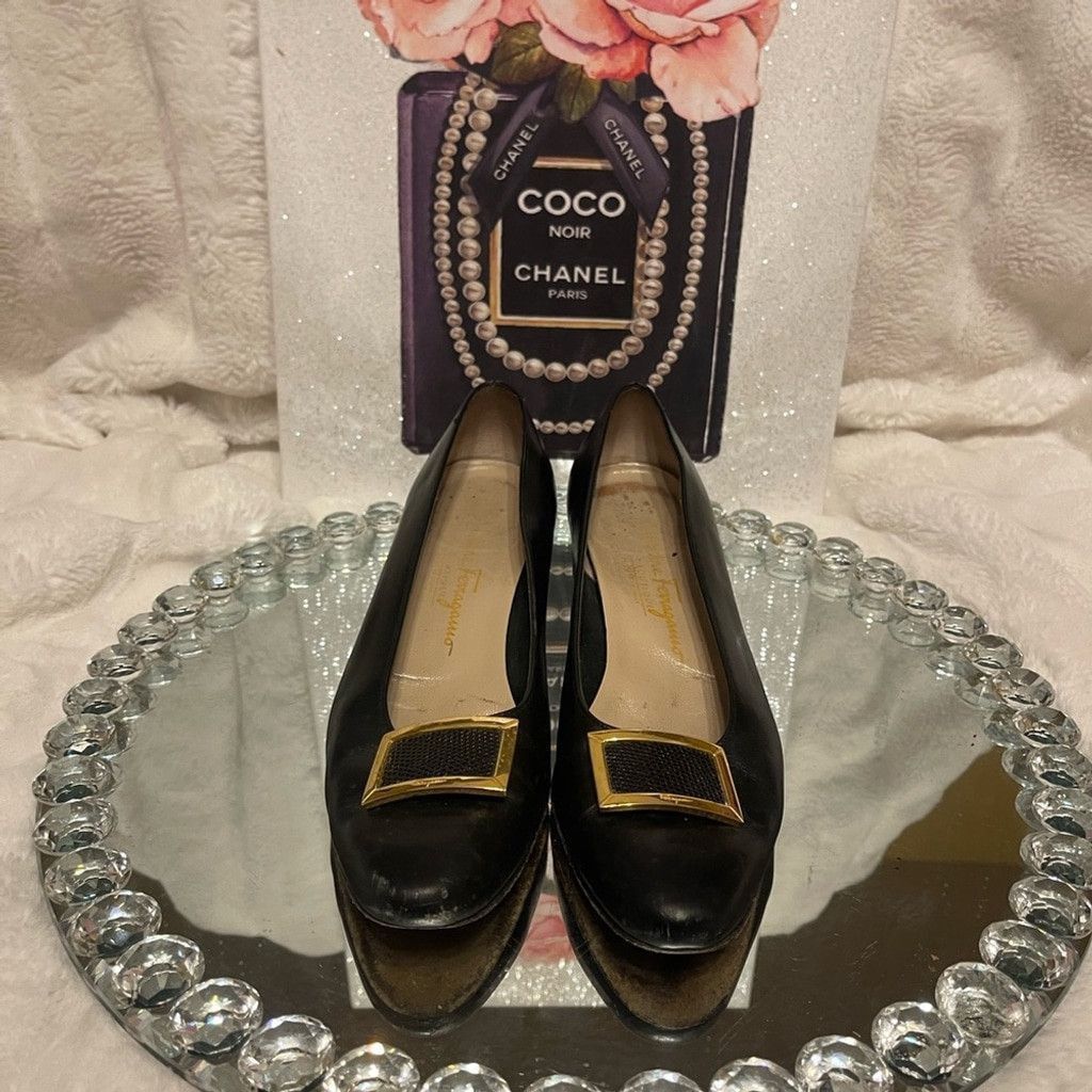 Salvatore Ferragamo Salvatore Ferragamo Ruffina flats size 8B Size US 8 / IT 38 - 1 Thumbnail