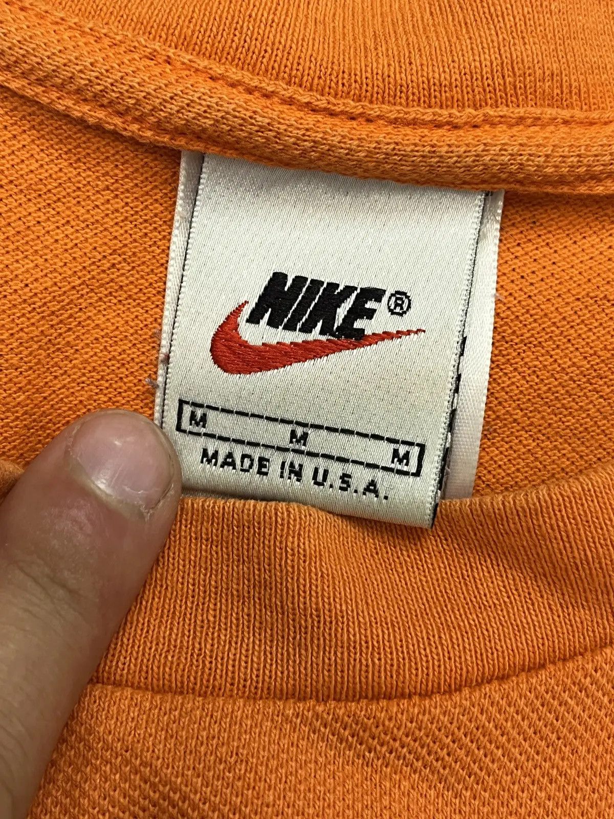 Nike NIKE VINTAGE ORANGE MEDIUM T SHIRT Size US M / EU 48-50 / 2 - 3 Thumbnail
