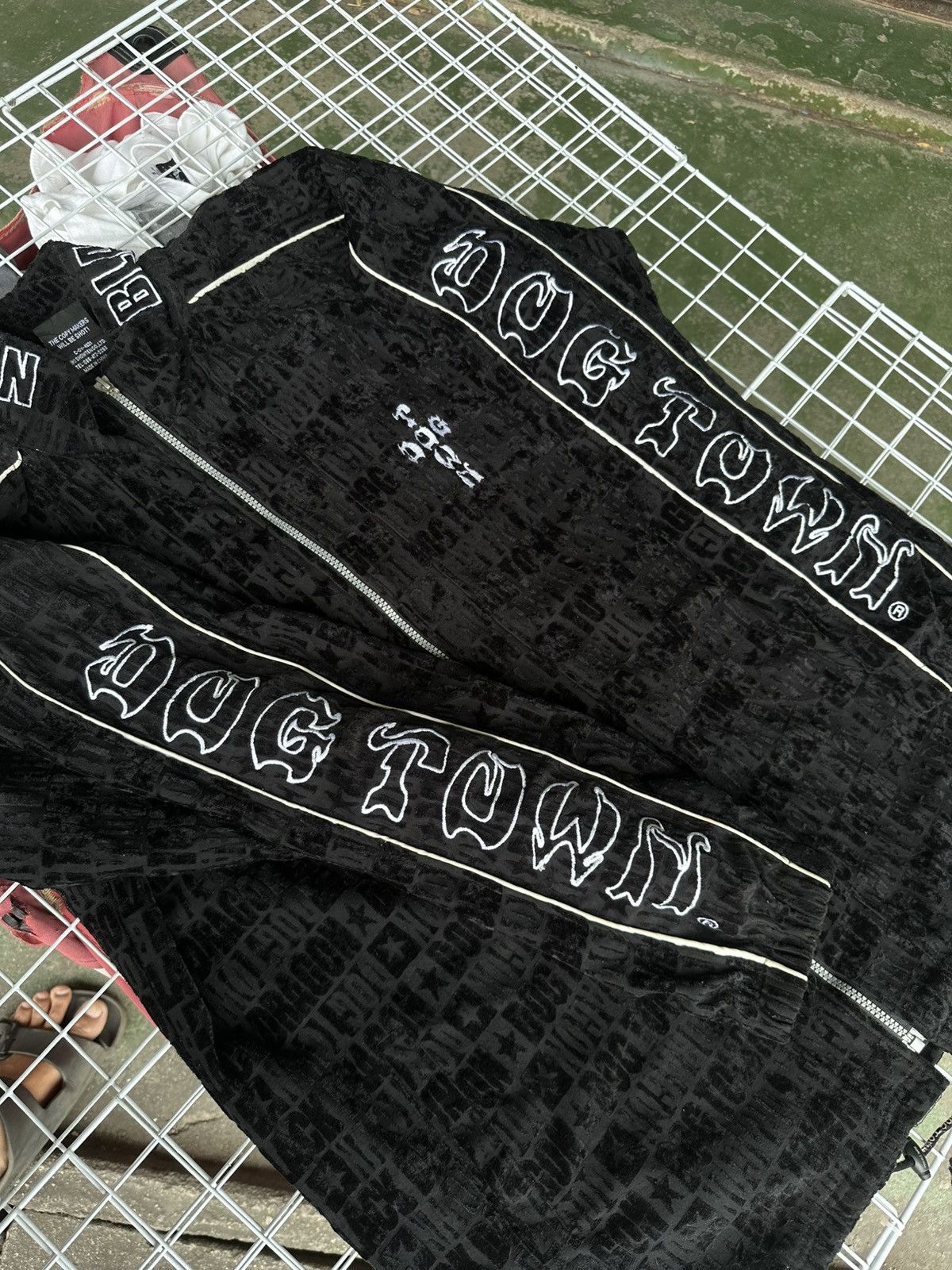 Dogtown Vintage Dogtown Black Dragon Monogram Jacket Size US XL / EU 56 / 4 - 3 Thumbnail