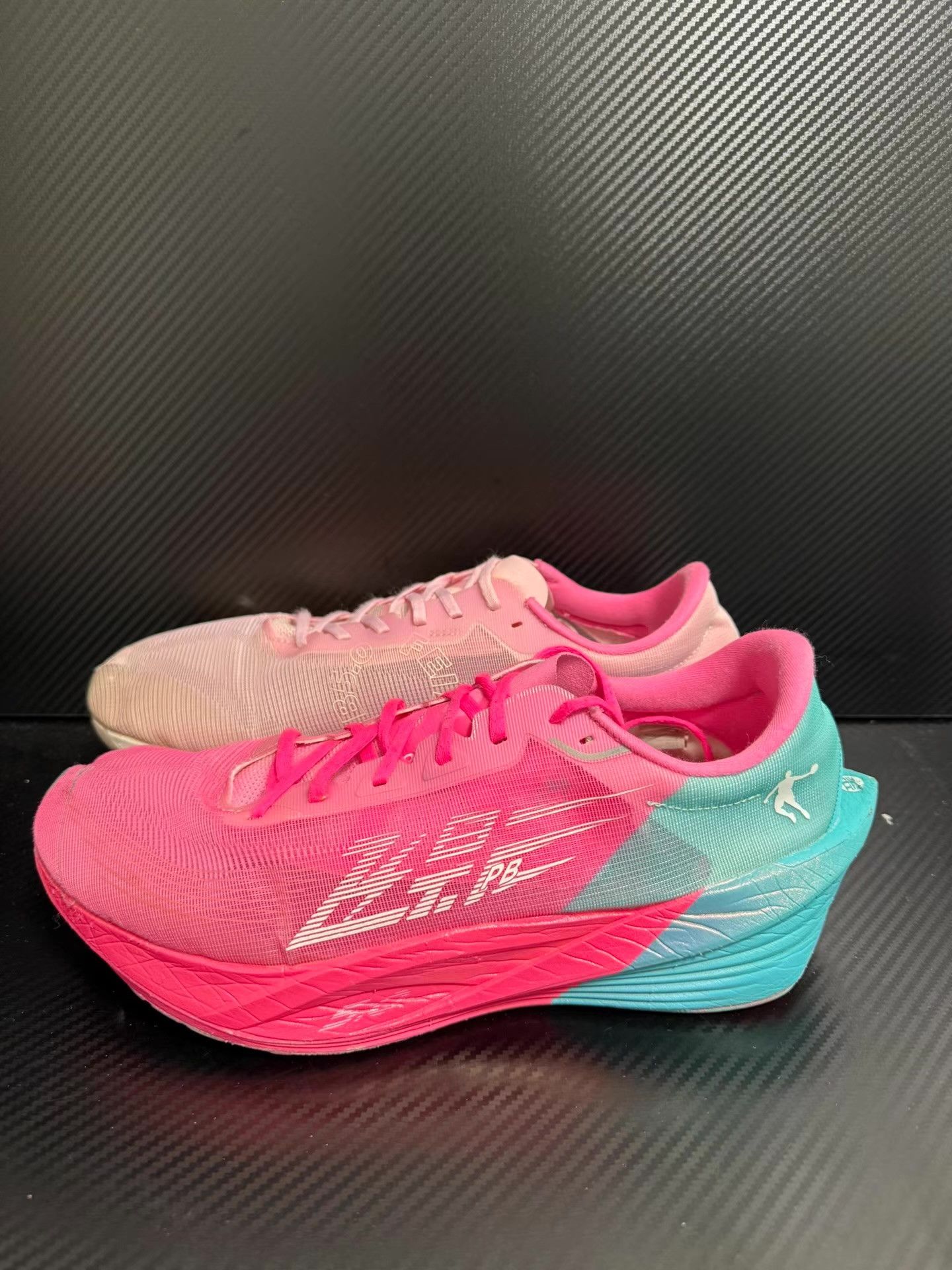 Nike Qiaodan Feiying PB5.0 Q11 Size US 9.5 / EU 42-43 - 1 Thumbnail