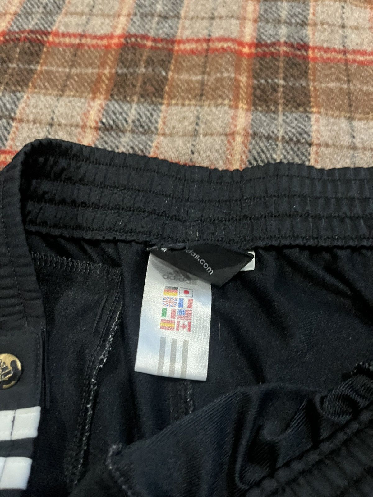 Adidas Y2K modern Adidas Track Pants Tearaway Button stripped pants Size US 36 / EU 52 - 5 Thumbnail