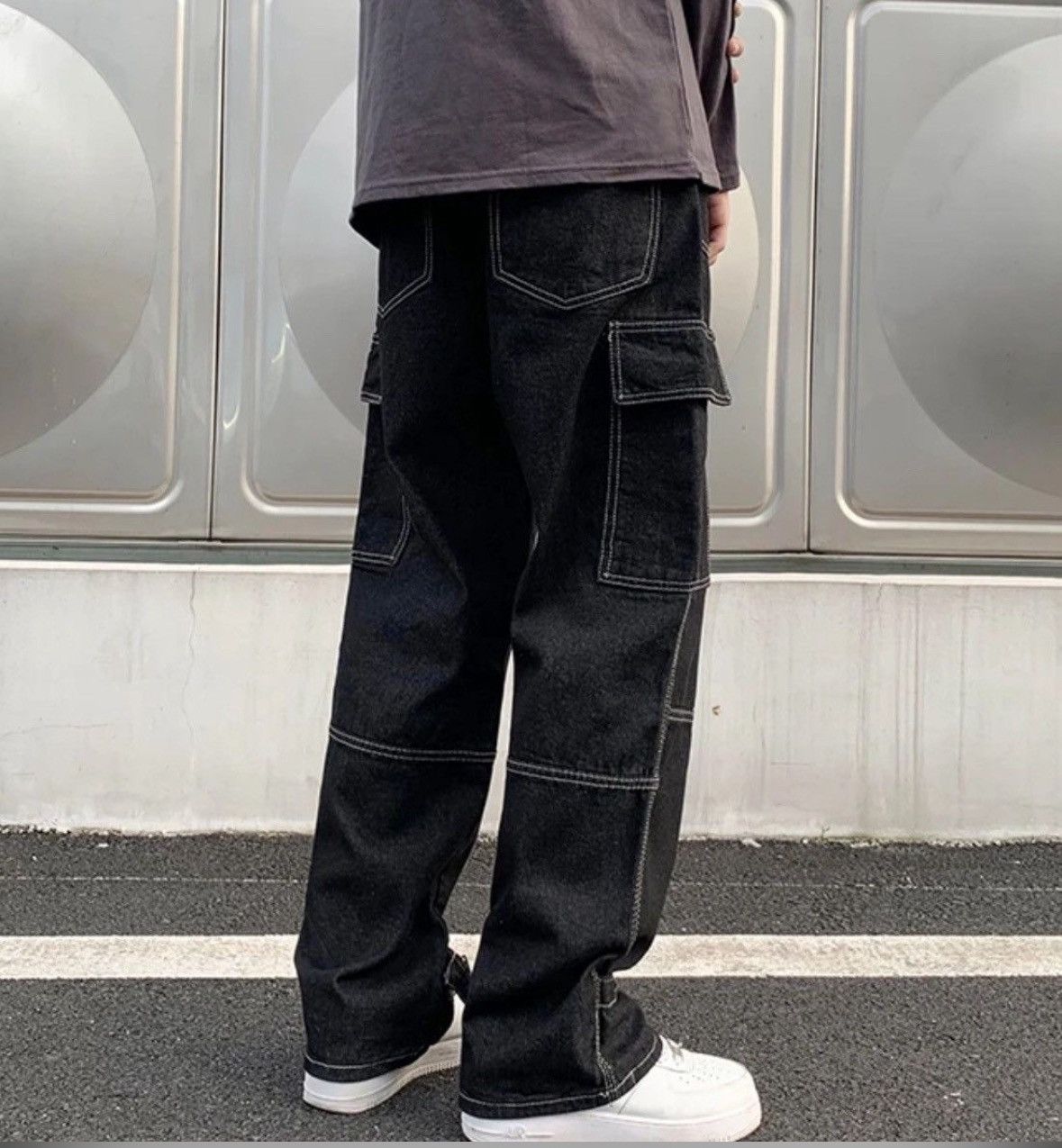Japanese Brand Black Color Straight Baggy Denim Pants Size US 33 - 4 Thumbnail