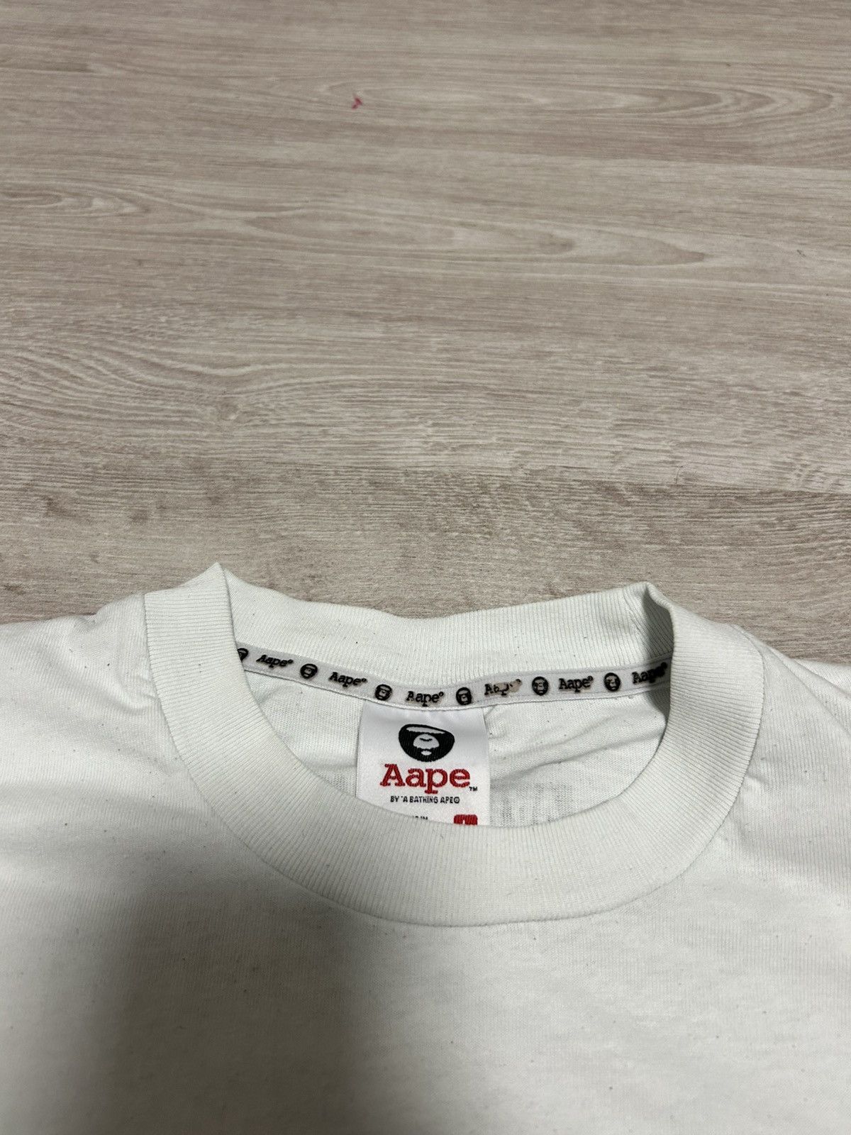 Aape Aape T shirt big logo Monkey by BAPE size L Size US L / EU 52-54 / 3 - 8 Thumbnail