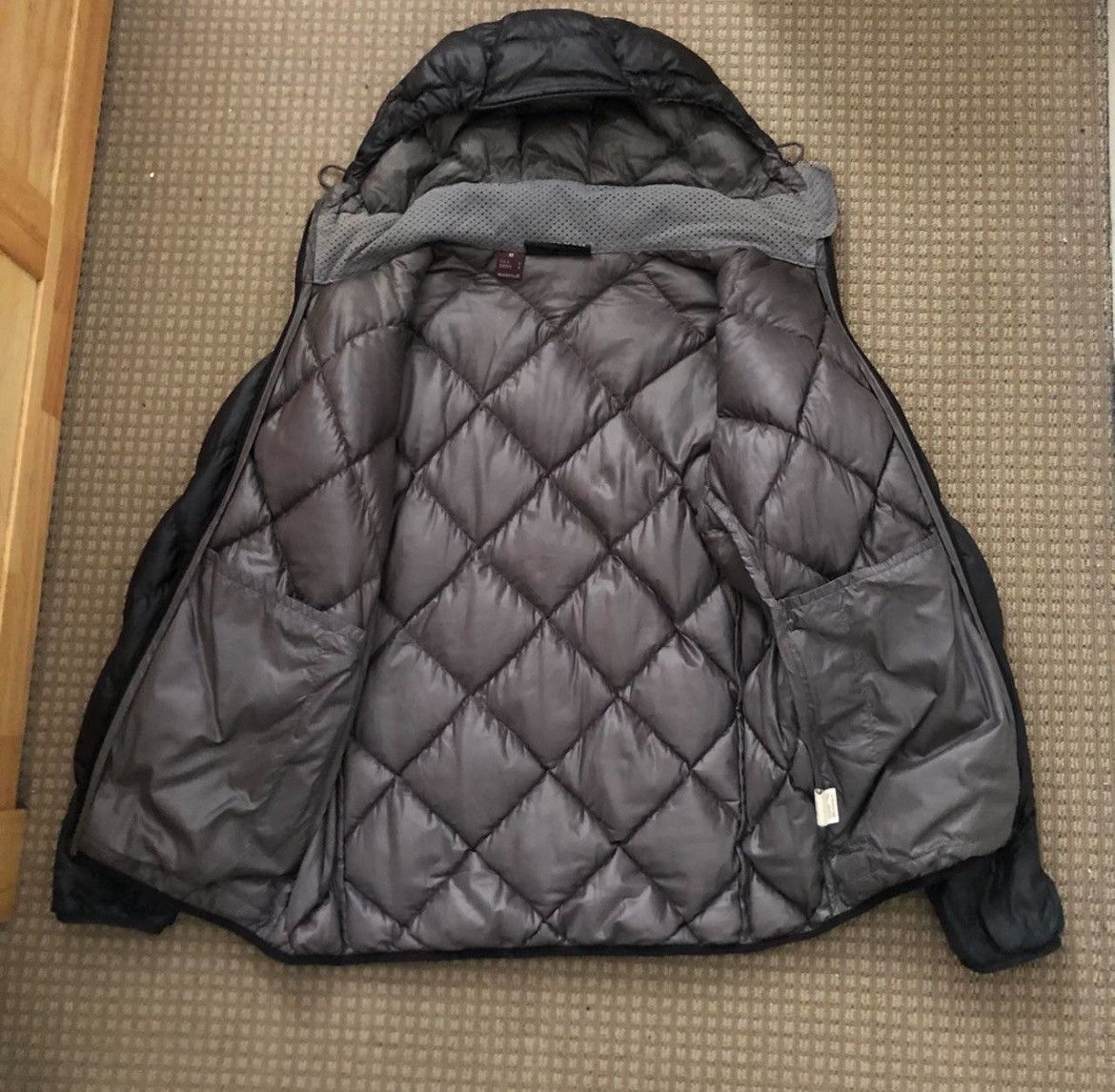 Montbell rare 2000s montbell diamond stitch puffer jacket from Japan Size US S / EU 44-46 / 1 - 2 Thumbnail