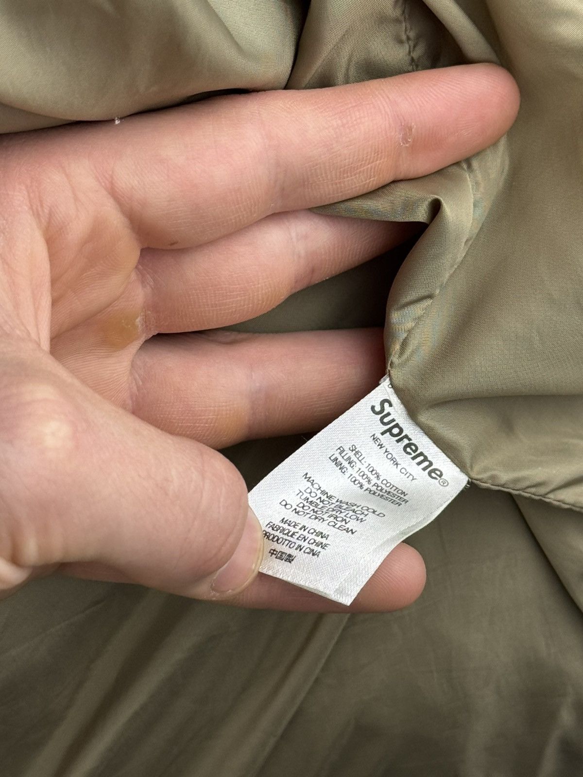 Supreme 🇺🇸 Supreme SS22 Fat Tip Jacquard Denim Puffer Jacket Olive Size US M / EU 48-50 / 2 - 7 Thumbnail