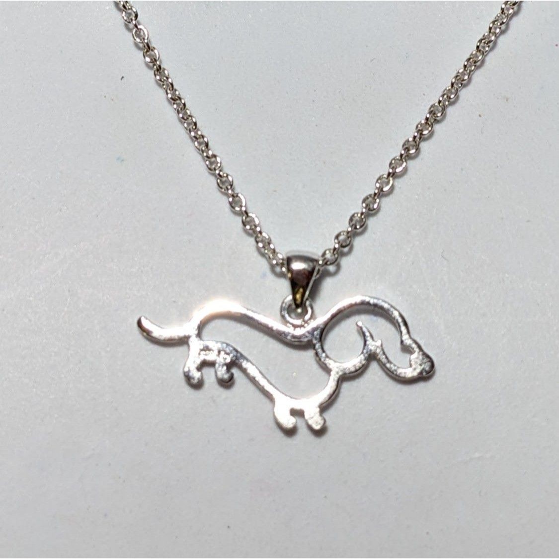 Other Minimalist Silver Dachshund Necklace Size ONE SIZE - 5 Thumbnail