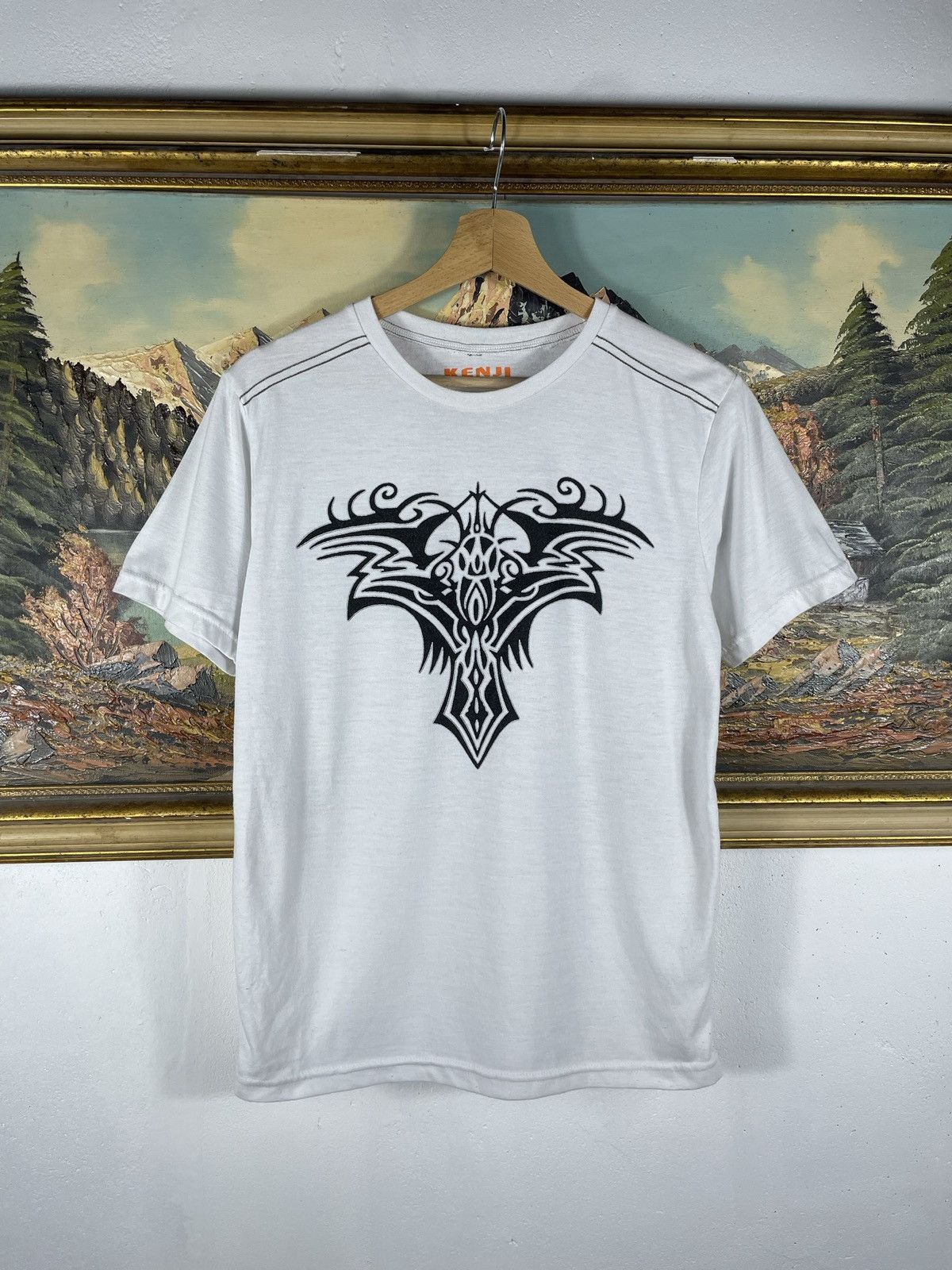 Affliction × Tapout Black vintage retro y2k 00s t-shirt tee tribal center logo Size US S / EU 44-46 / 1 - 1 Thumbnail