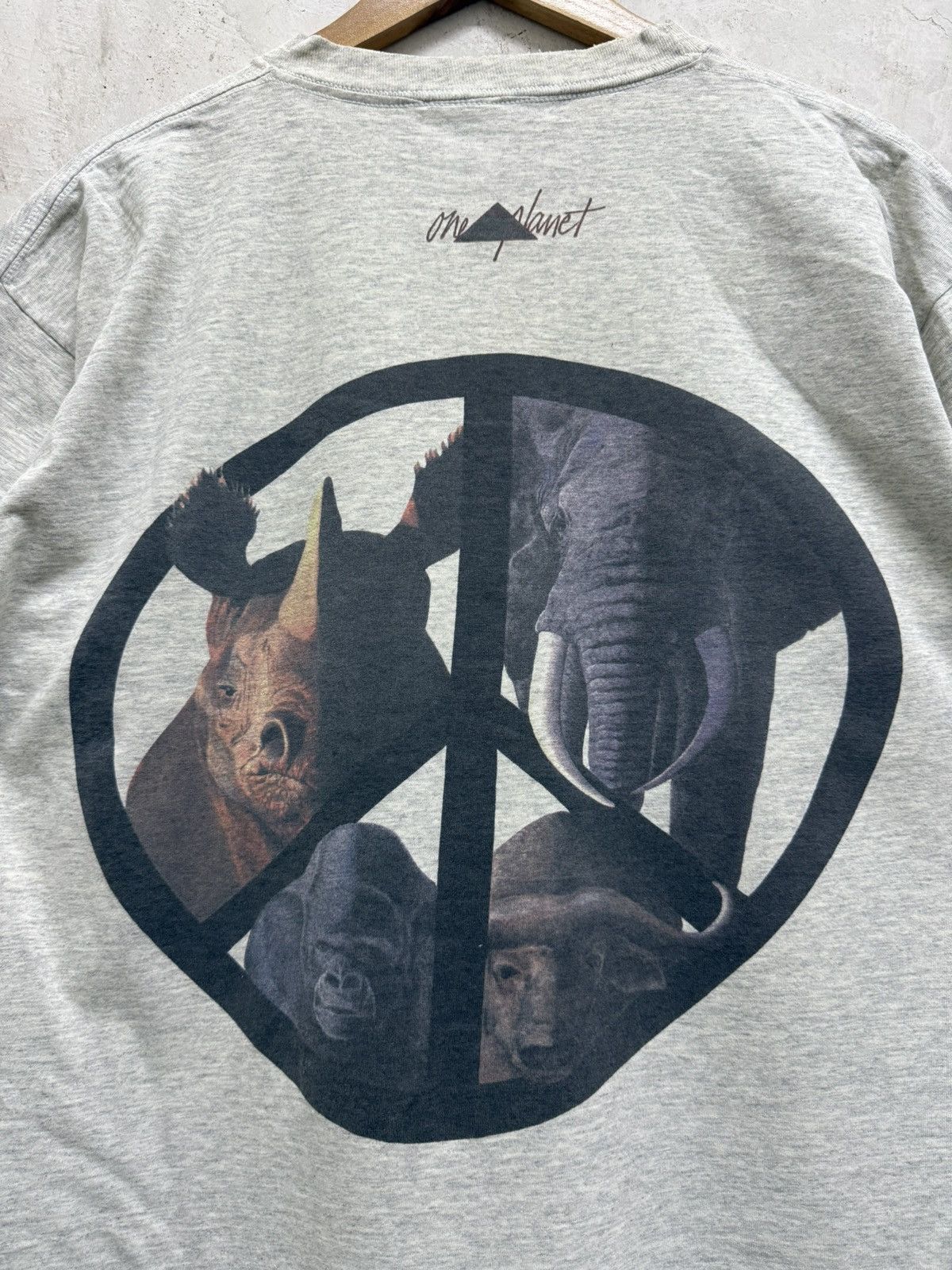 Habitat Vintage 90s One Planet Peace Habitat Tees Size US L / EU 52-54 / 3 - 2 Thumbnail