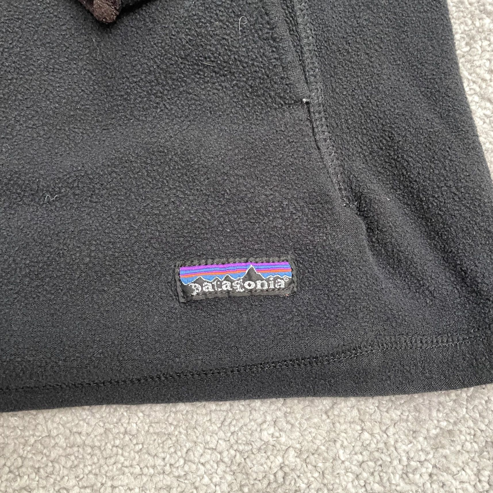 Patagonia VINTAGE Patagonia Jacket Womens M Black 1/2 Zip Fleece Synchilla Outdoor Classic Outdoor Mid-Length Casual Size M / US 6-8 / IT 42-44 - 4 Thumbnail
