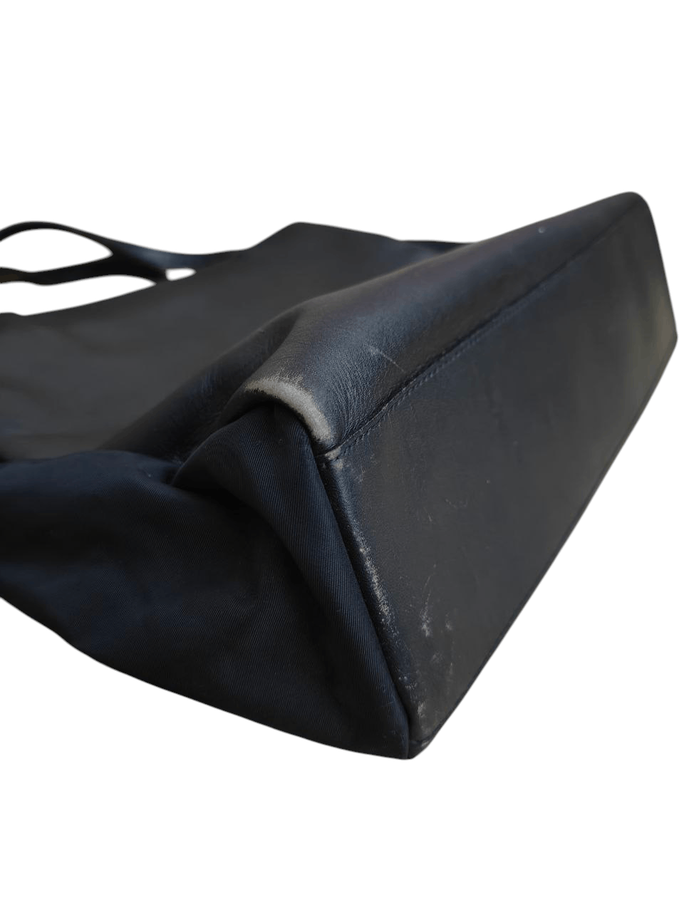 Issey Miyake Tsumori Chisato Leather Handbag Size ONE SIZE - 10 Thumbnail
