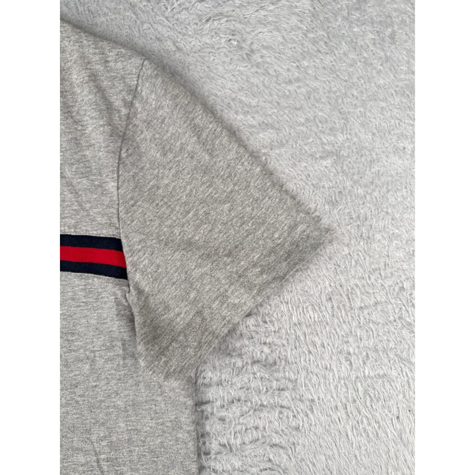 Tommy Hilfiger Tommy Hilfiger Shirt Adult Large Gray Short Sleeve Crew Neck 100% Cotton Logo Tee Mens L Gray 100% Cotton Size US L / EU 52-54 / 3 - 2 Thumbnail