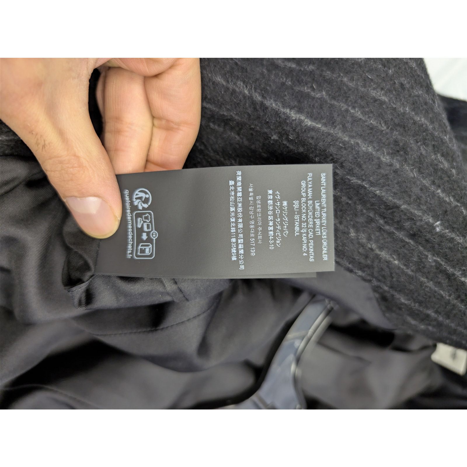 Saint Laurent Paris o1rshd1 Manteau Rayure Relief Stripe Coat Anthracite Chalk Size US M / EU 48-50 / 2 - 21 Thumbnail