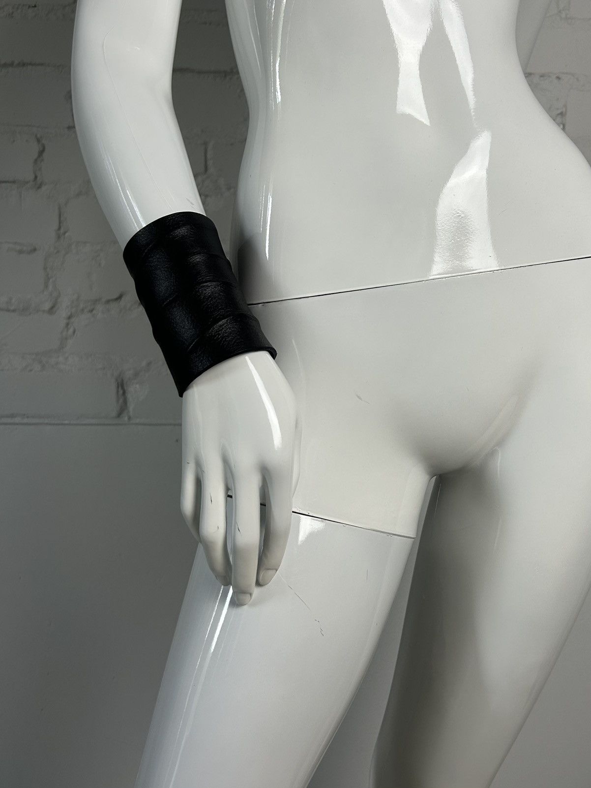 Other Black leather handmade bracelet Size ONE SIZE - 2 Thumbnail