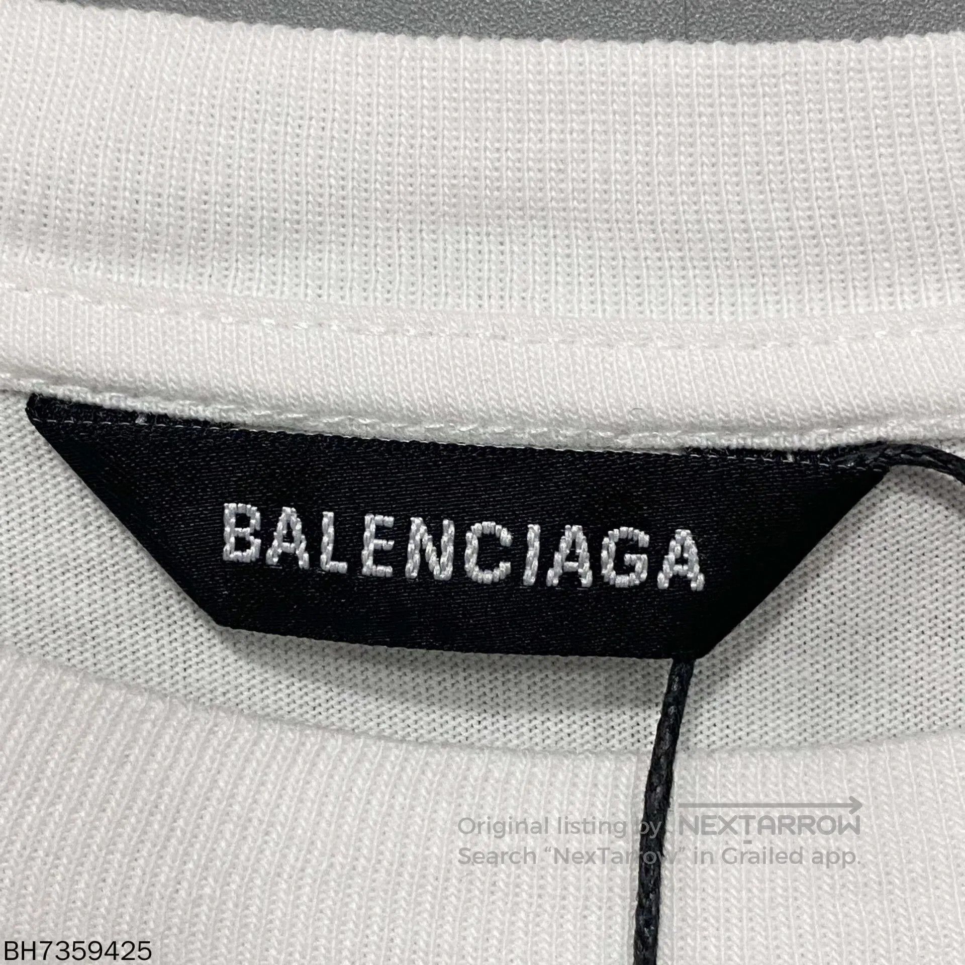 Balenciaga balenciaga white short sleeve t-shirt. Size US M / EU 48-50 / 2 - 5 Thumbnail