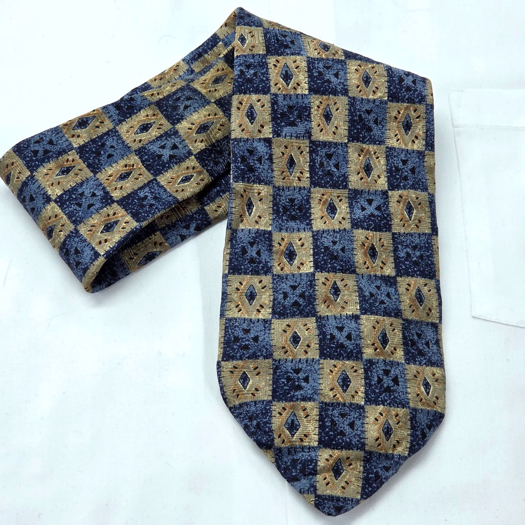 Robert Talbott Robert Talbott Studio Necktie Mens Blue Geometric Silk Tie Designer USA Tooling? Size ONE SIZE - 3 Thumbnail