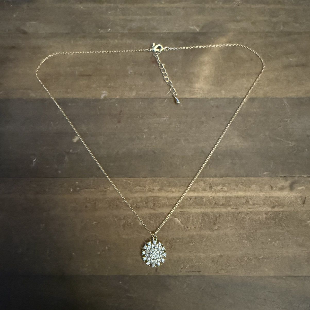 Other Dainty gold tone pave snowflake pendant necklace Size ONE SIZE - 5 Thumbnail