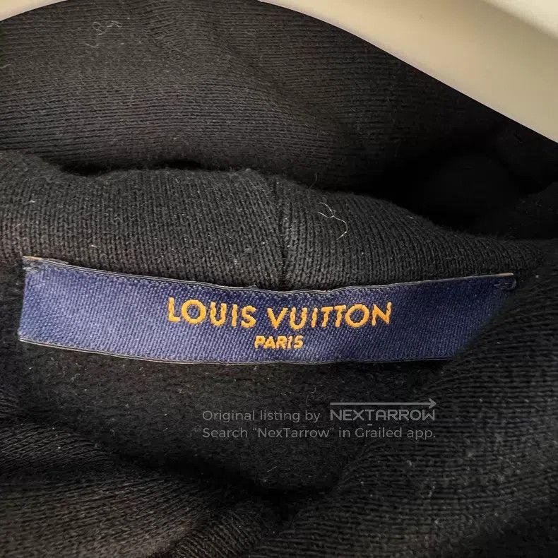 Louis Vuitton Louis Vuitton Pin Letter Logo Embroidered Long Sleeve Hood Size US L / EU 52-54 / 3 - 4 Thumbnail
