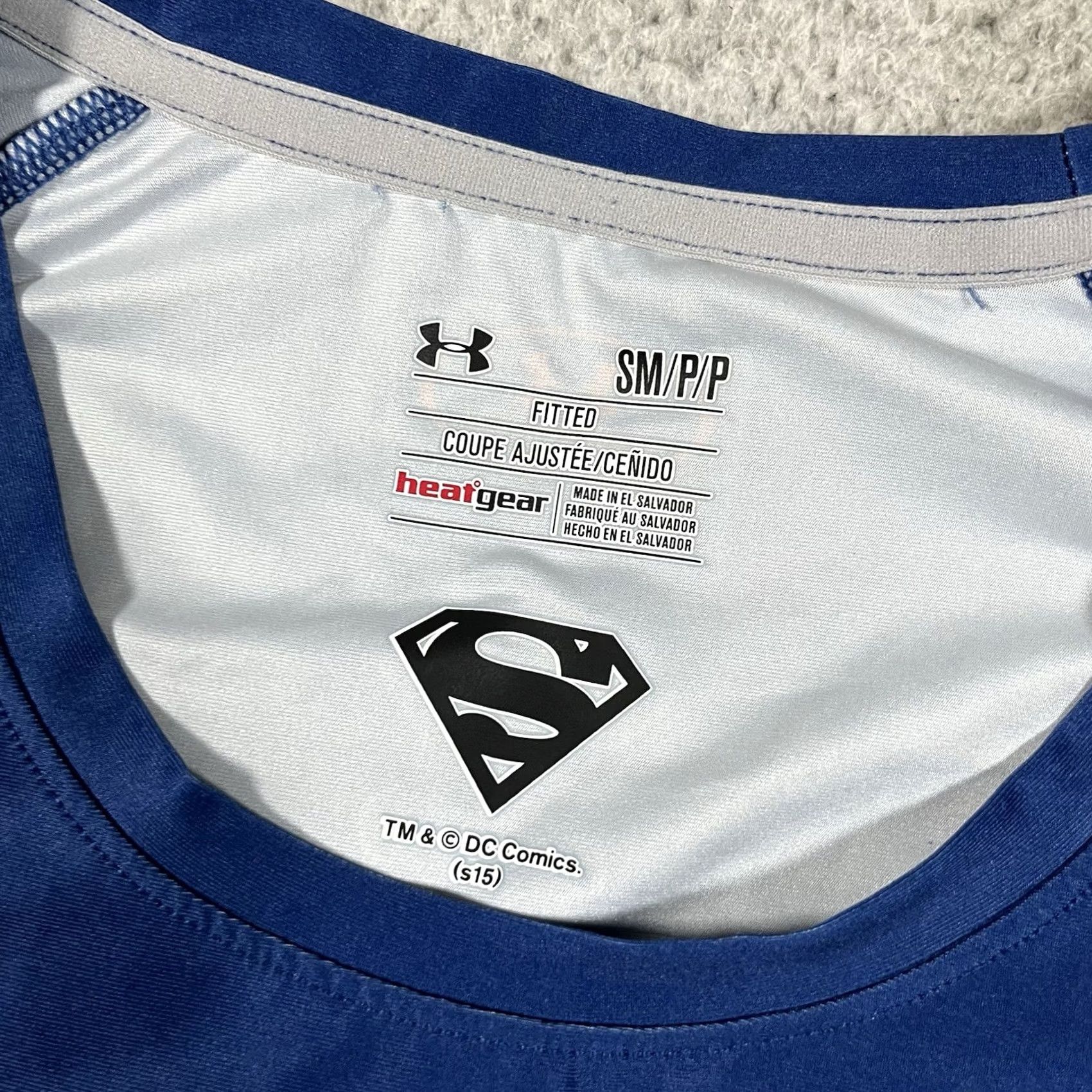 Under Armour Under Armour Shirt Womens S Fitted HeatGear Superman Dc Comics Workout Gym Top Size S / US 4 / IT 40 - 2 Thumbnail