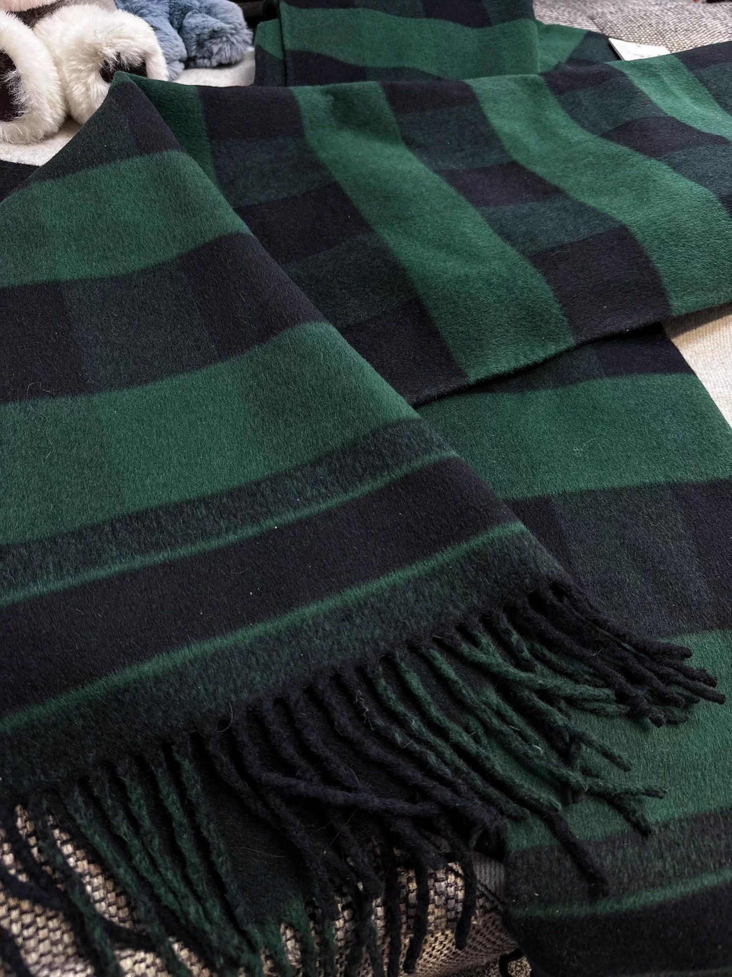 Dior Dior Vintage Dark Green Plaid Shawl Scarf M NWT Size ONE SIZE - 3 Thumbnail