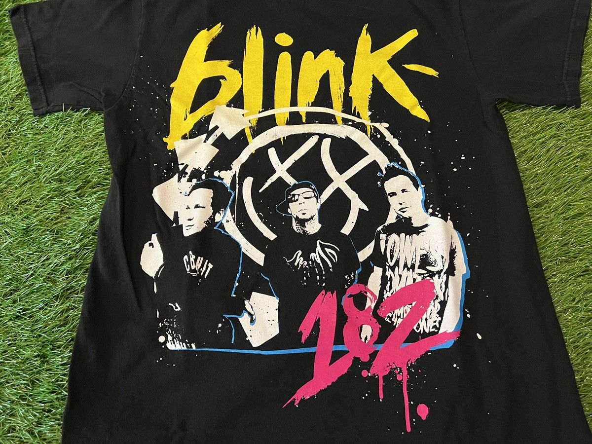 Band Tees Blink 182 Concert Tour Shirt Summer 2009 Band Double Sided Size US S / EU 44-46 / 1 - 2 Thumbnail