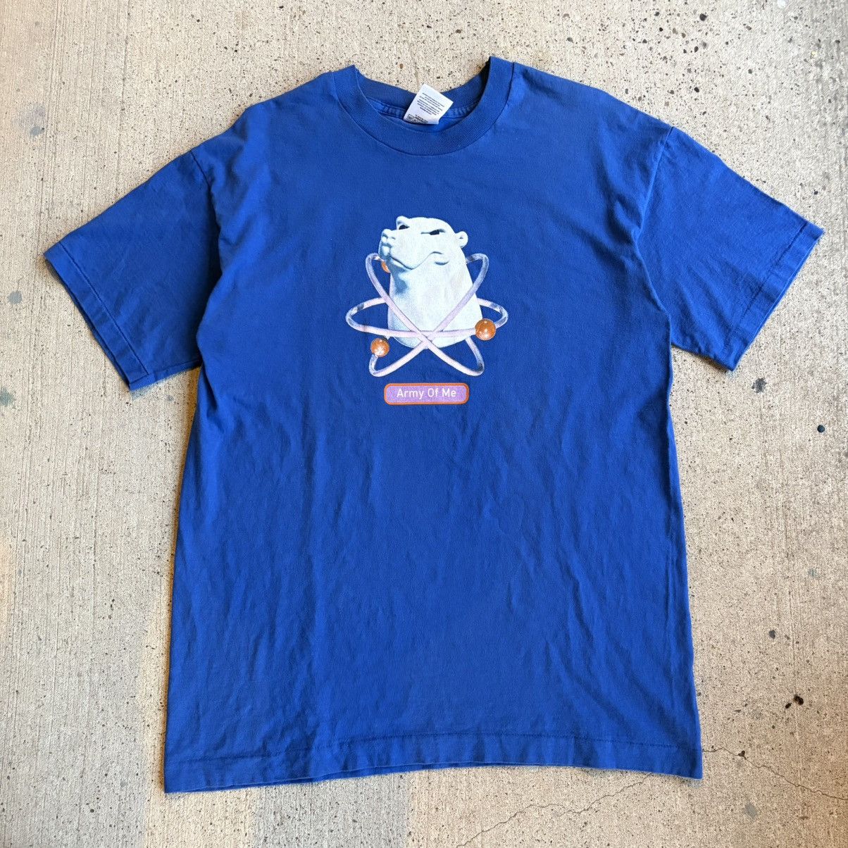 Vintage Vintage 1993 RARE Army Of Me Polar Bear Bjork Tee Size US M / EU 48-50 / 2 - 2 Thumbnail
