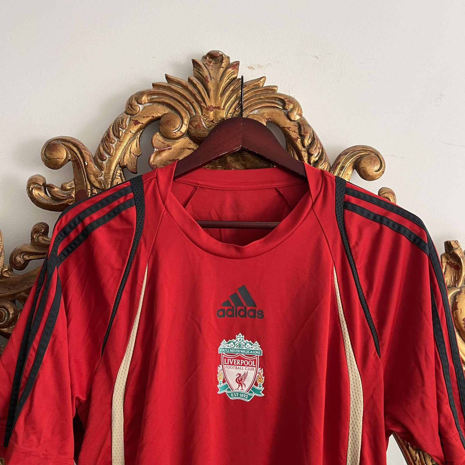 Adidas ADIDAS LIVERPOOL 2010 TRAINING FOOTBALL SHIRT SOCCER JERSEY Size US XL / EU 56 / 4 - 4 Thumbnail