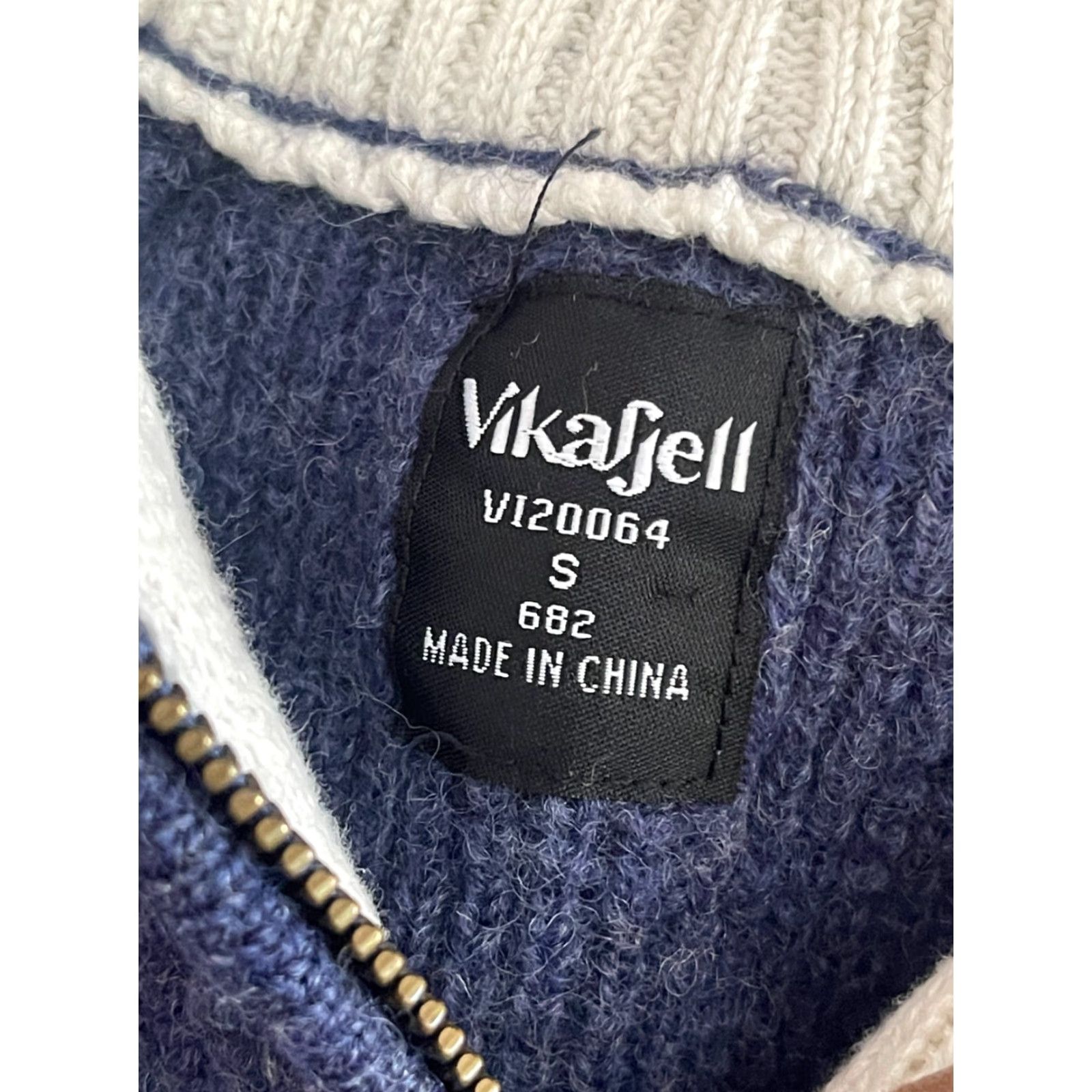 Vintage Vikafell Sweater Women’s Small Blue Pullover 1/4 Zip Up Long Sleeve Casual Regular St. Vikafell Women XS? Size S / US 4 / IT 40 - 5 Thumbnail