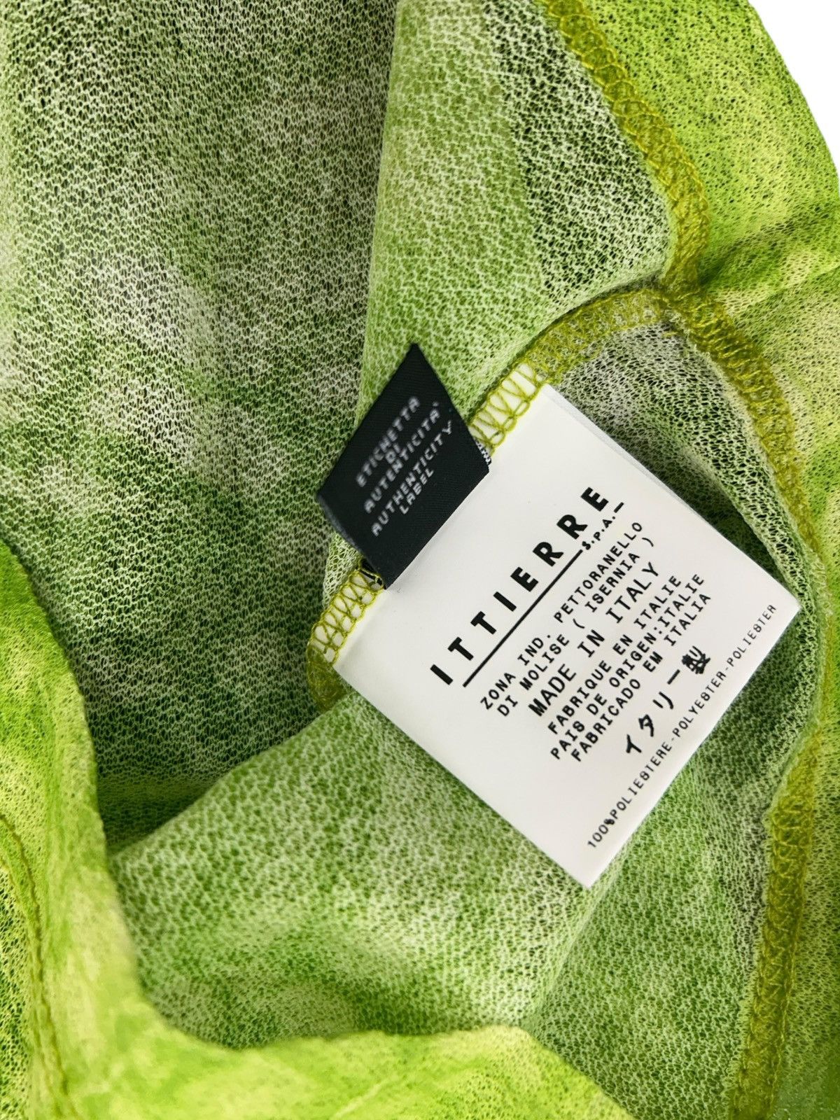 Versace Jeans Couture NWT Versace Jeans Couture Lime Green Snake Print T-Shirt S Size S / US 4 / IT 40 - 7 Thumbnail
