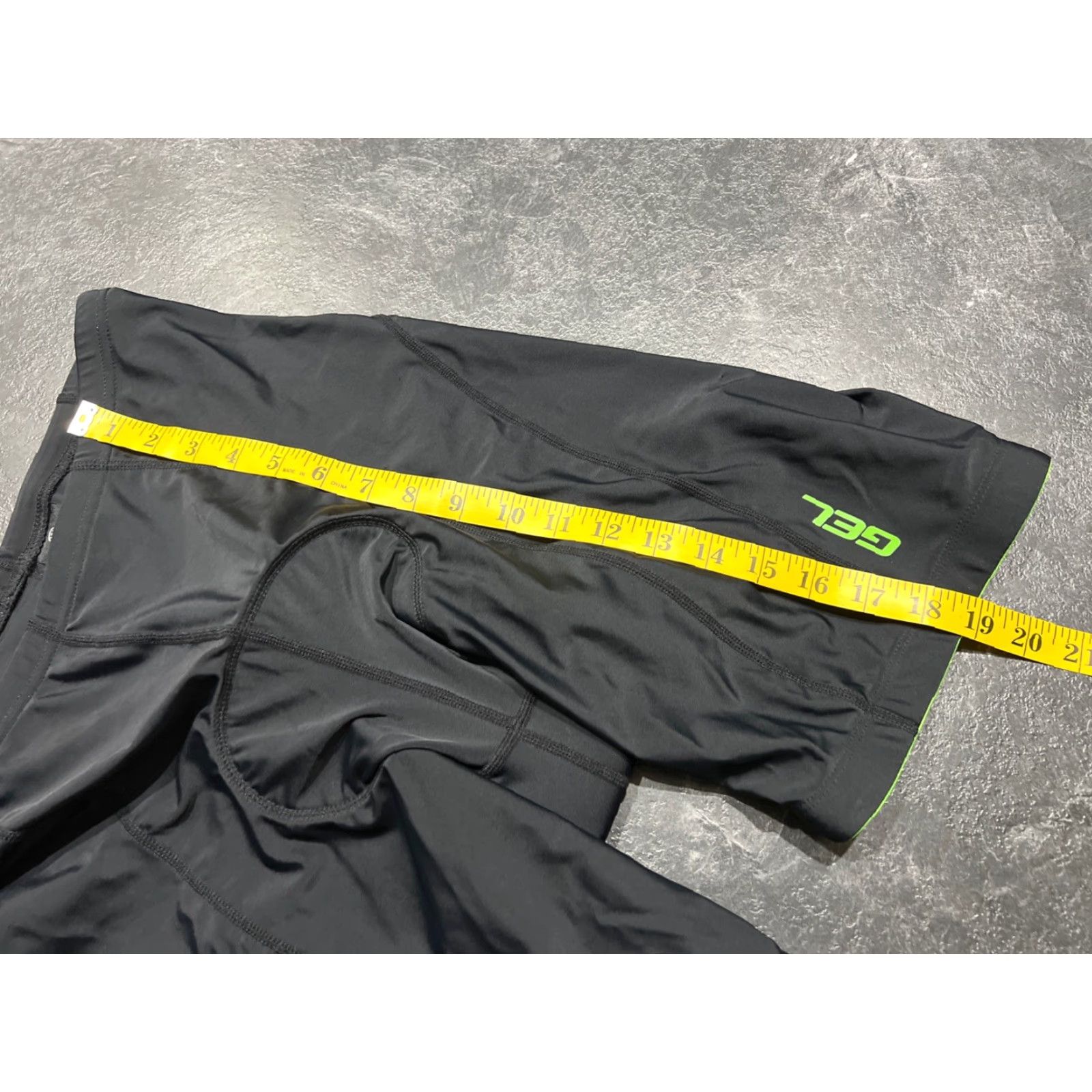 Vintage Canari Men's Padded Cycling Biking Shorts XL Black Activewear Biker Sportswear Workout Fitness Size US 36 / EU 52 - 6 Thumbnail