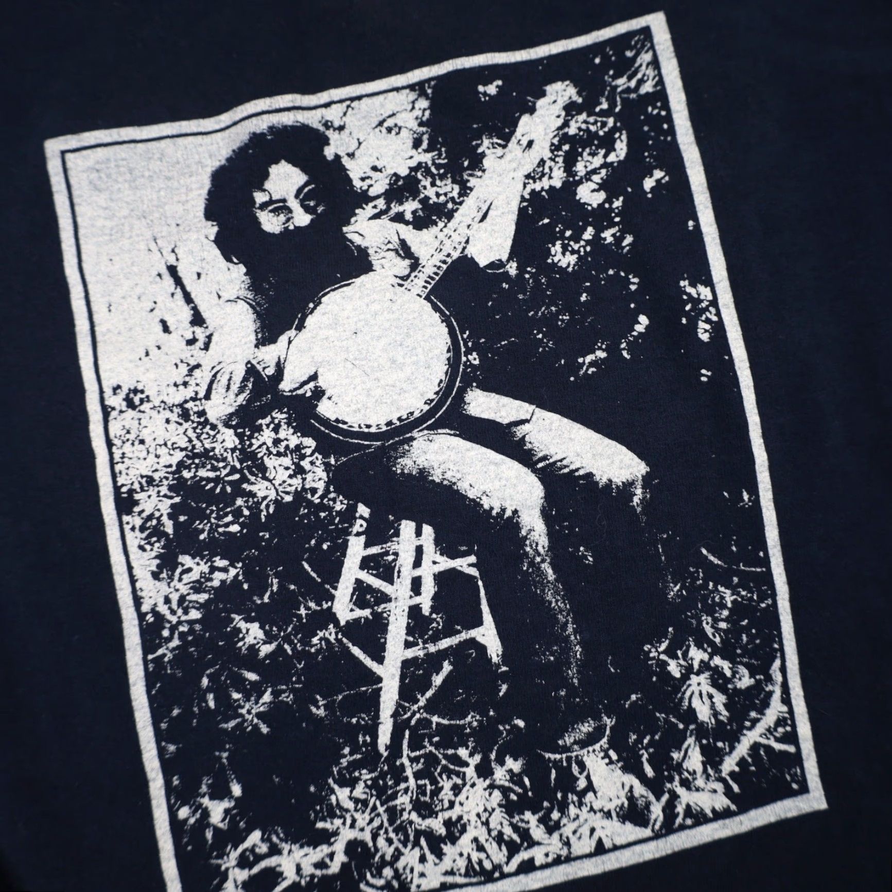 Vintage VINTAGE Grateful Dead Jerry Garcia Banjo Hand Logo Graphic Long Sleeve T Shirt Mens S Blue Shirt Size US S / EU 44-46 / 1 - 6 Thumbnail