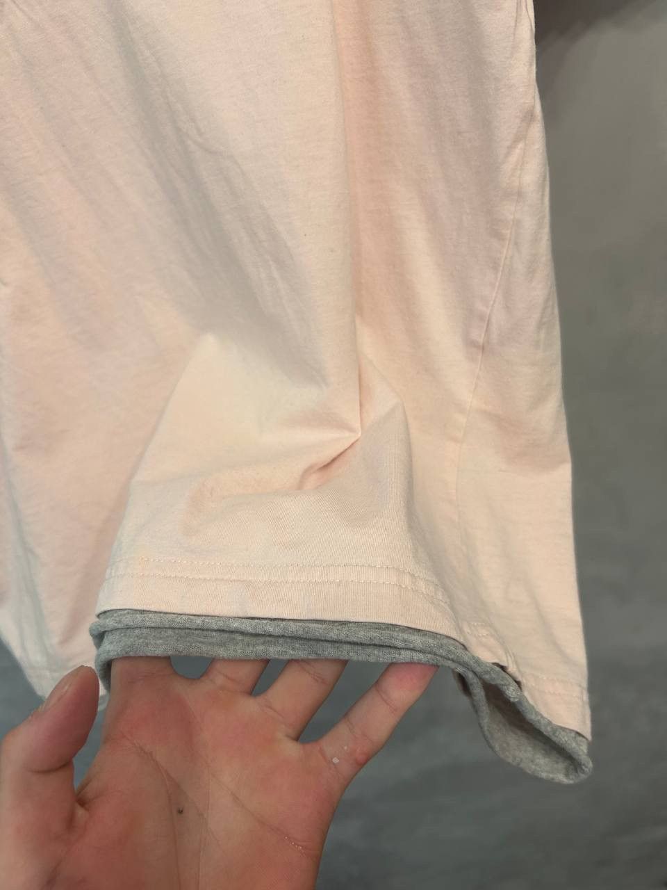 Vintage Yves Saint Laurent Pale Pink Tee Minimal Logo Rare Vintage Size M / US 6-8 / IT 42-44 - 6 Thumbnail