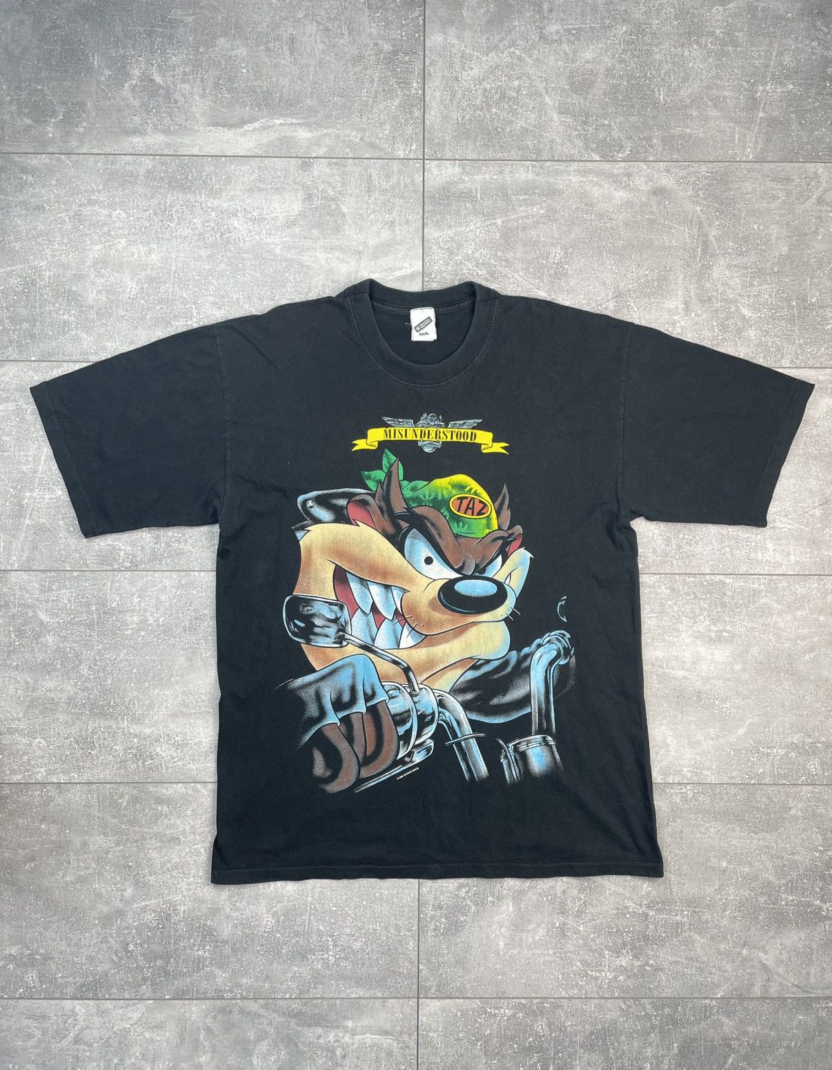 Warner Bros Warner Bros Looney Tunes 1995 Taz Tasmanian Biker T-shirt Size US XL / EU 56 / 4 - 1 Thumbnail